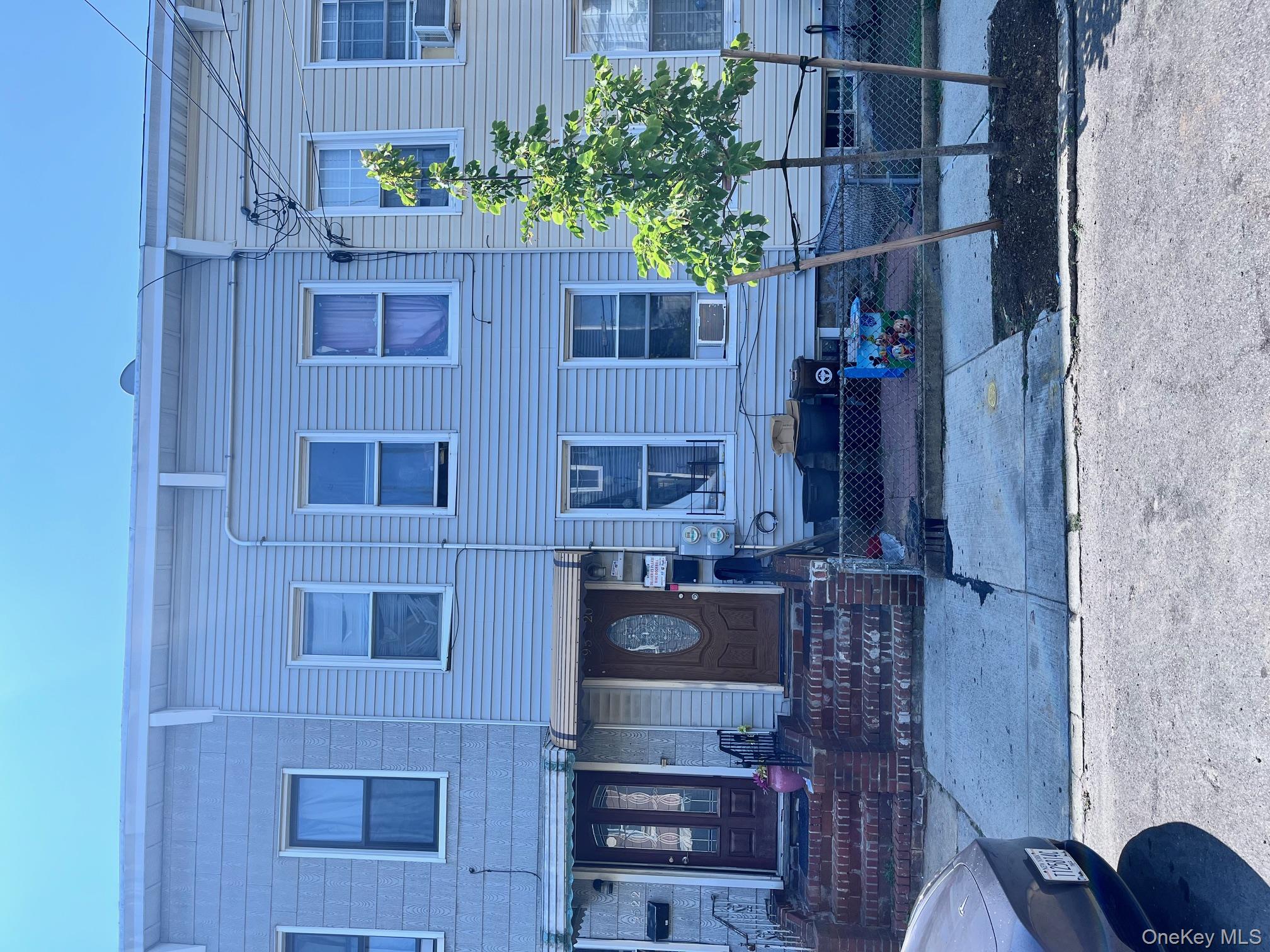 #1 photo, 9520 89th Street, クイーンズ区 Ozone Park , NY 11416