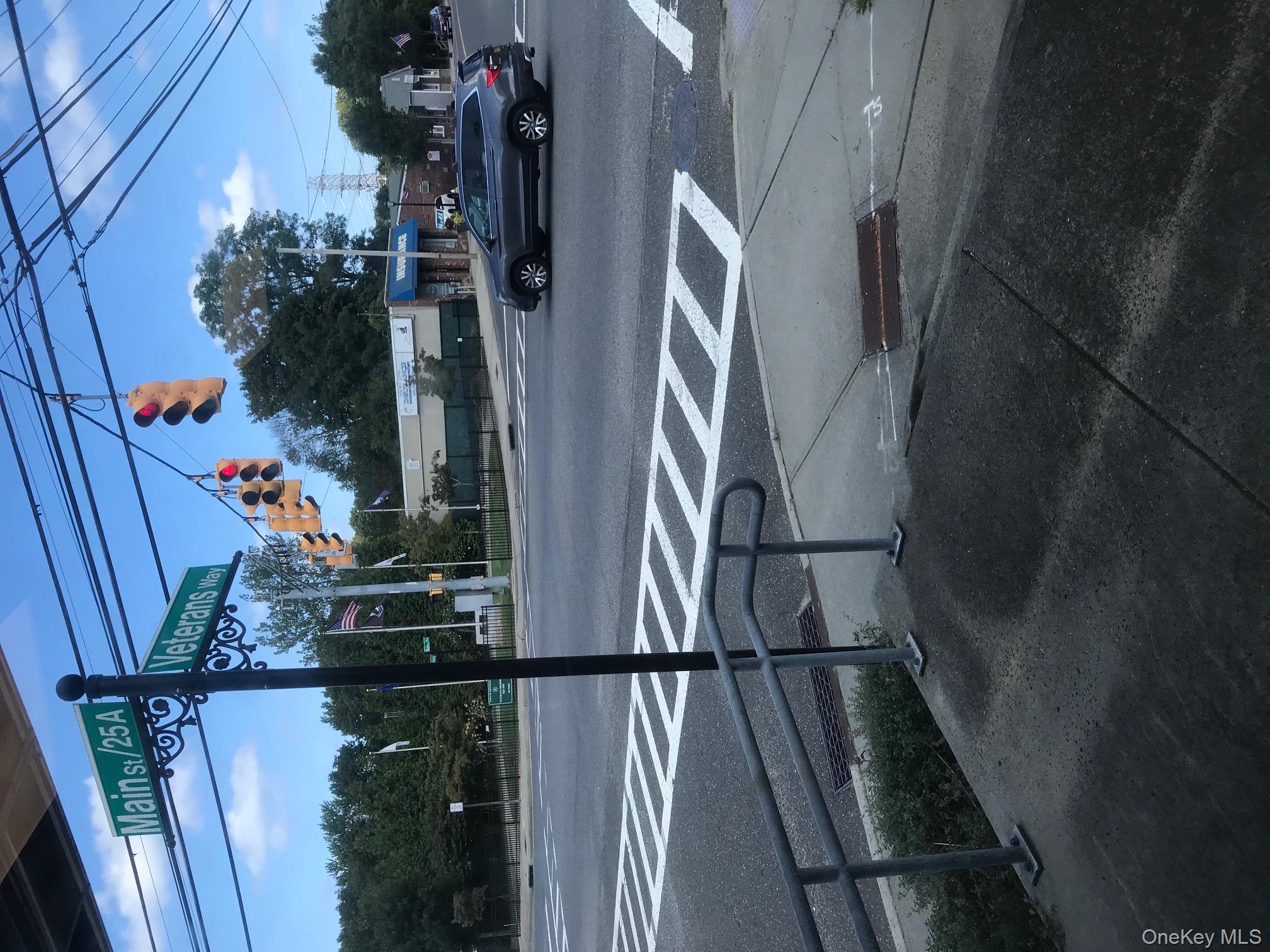 #3 photo, 632 RTE 25A, サフォーク郡 Rocky Point , NY 11778