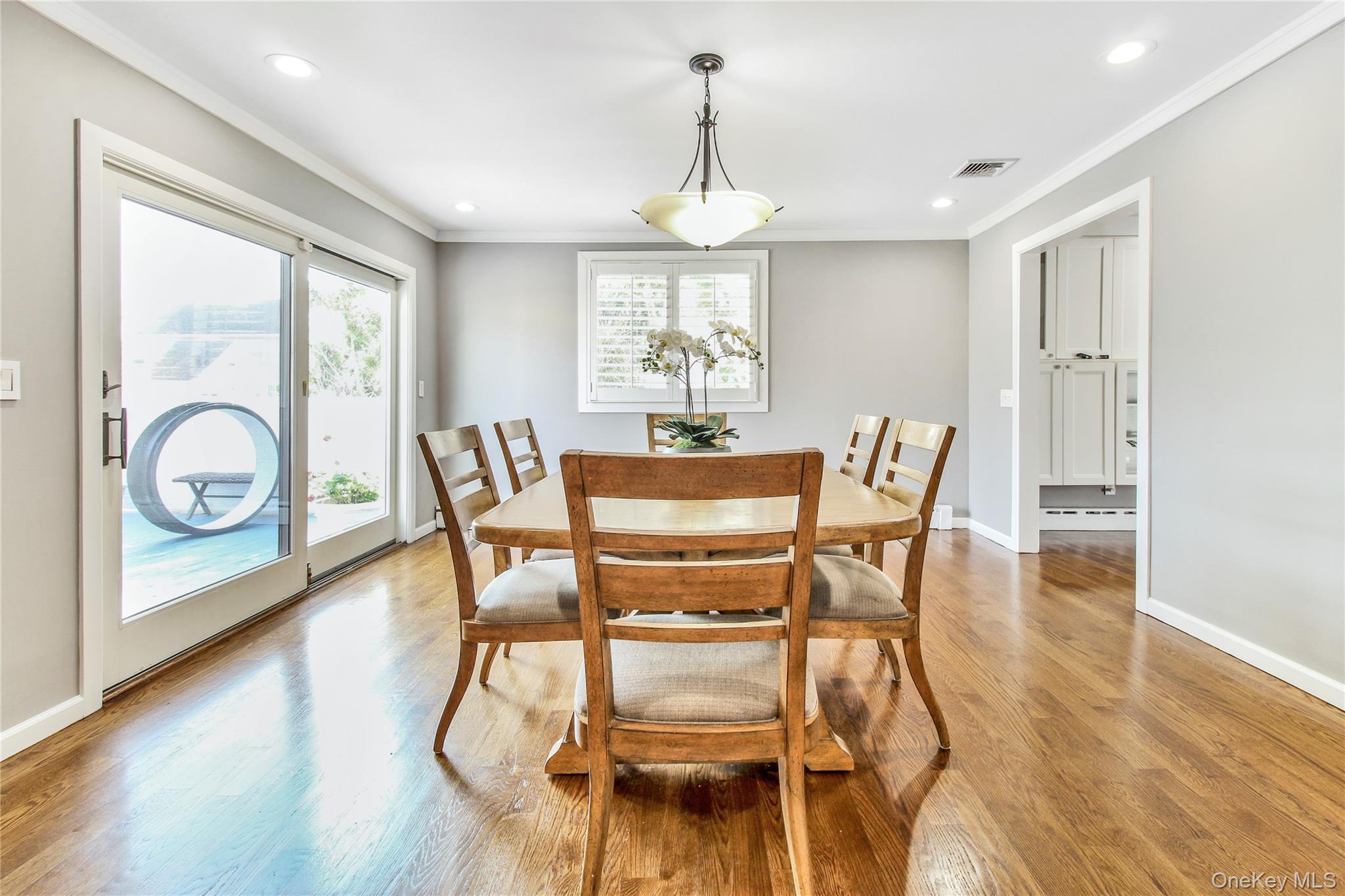 #9 photo, 2775 Barbara Road, ナッソー郡 Bellmore , NY 11710