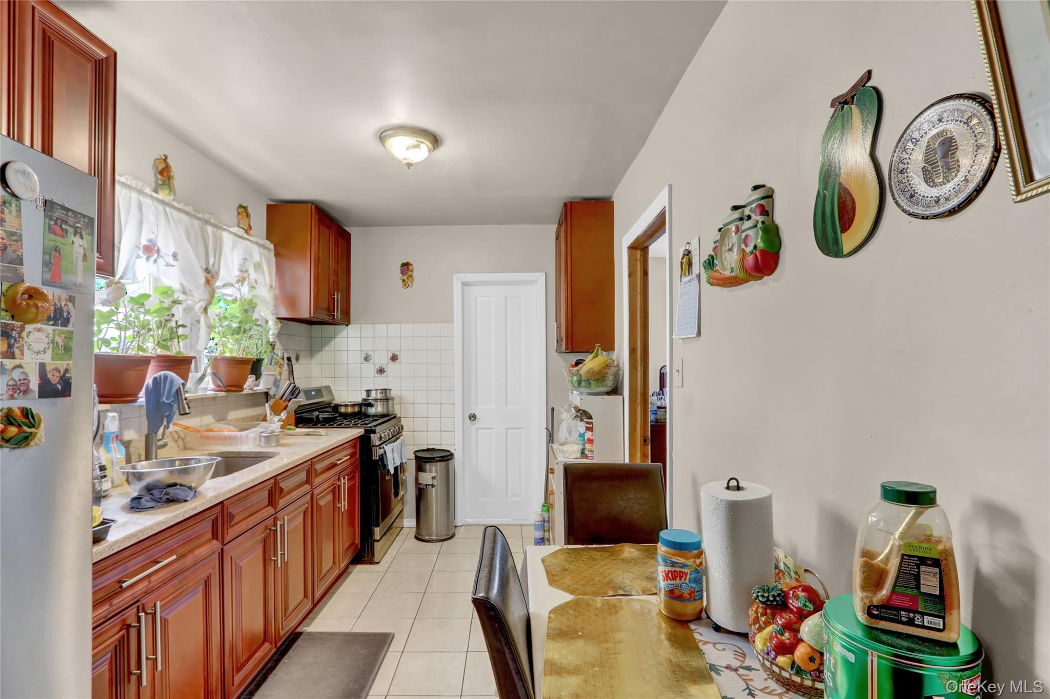 #5 photo, 10445 198th Street, クイーンズ区 Jamaica , NY 11412