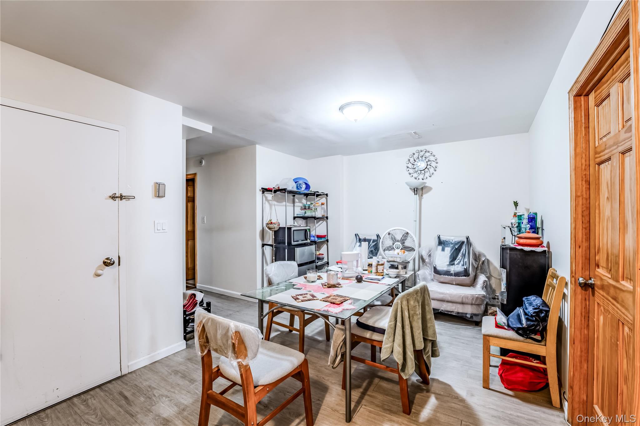 #15 photo, 1068 Pugsley Avenue, Bronx , NY 10472