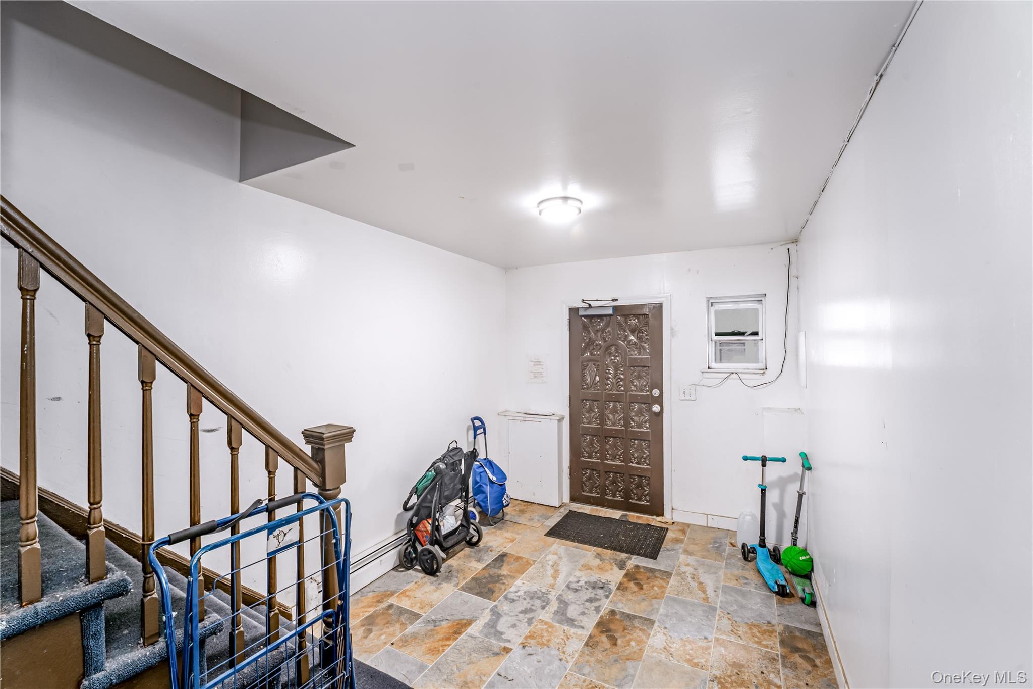 #16 photo, 1068 Pugsley Avenue, Bronx , NY 10472