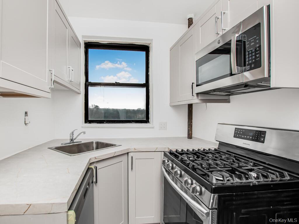 #8 photo, 101 Ellwood Avenue, Mount Vernon , NY 10552