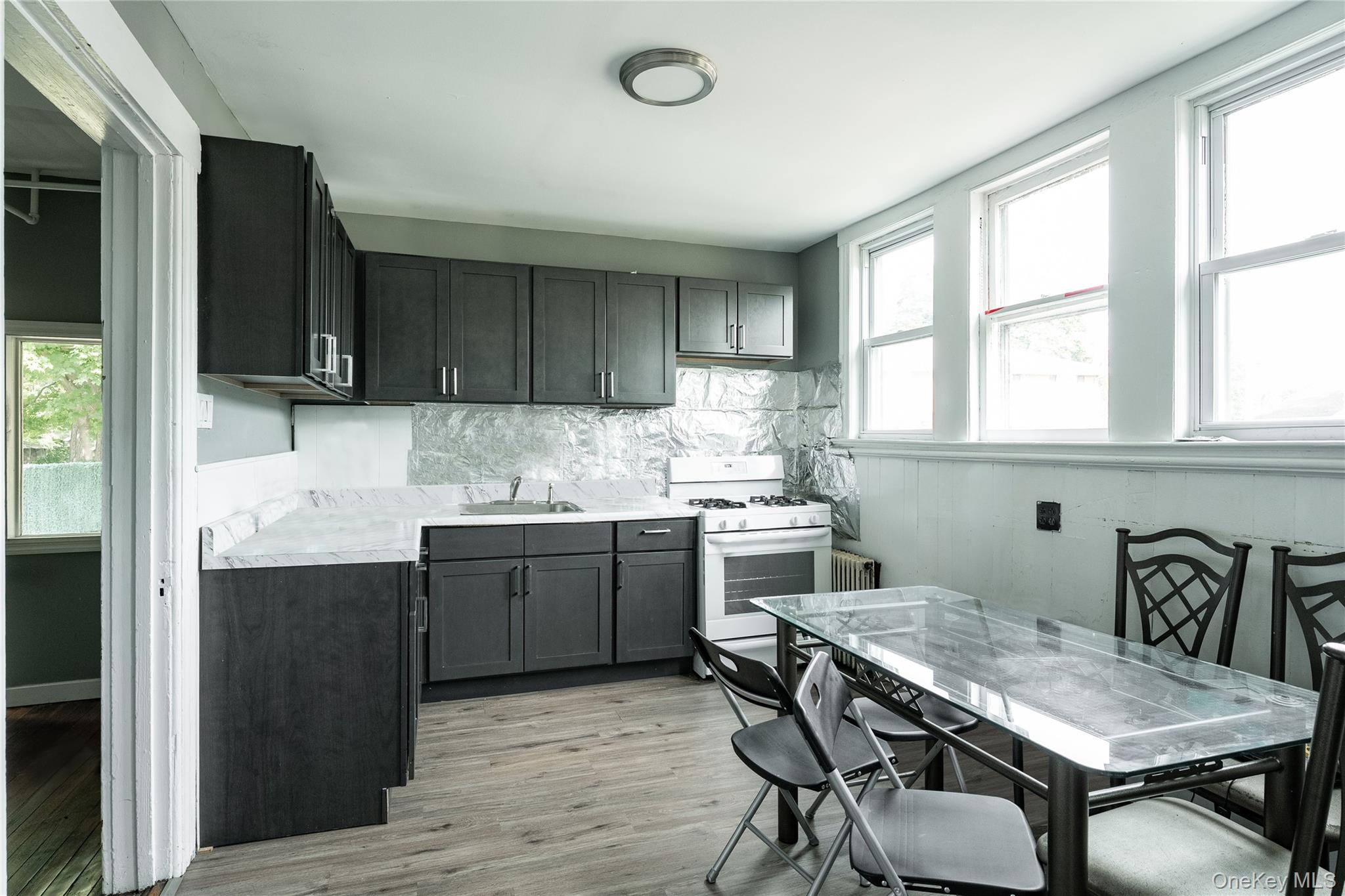 #6 photo, 172 Orange Avenue, Suffern , NY 10901