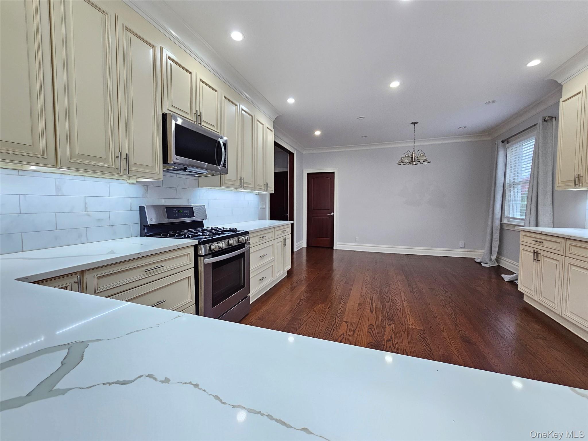 #9 photo, 49 Greenridge Avenue, White Plains , NY 10605