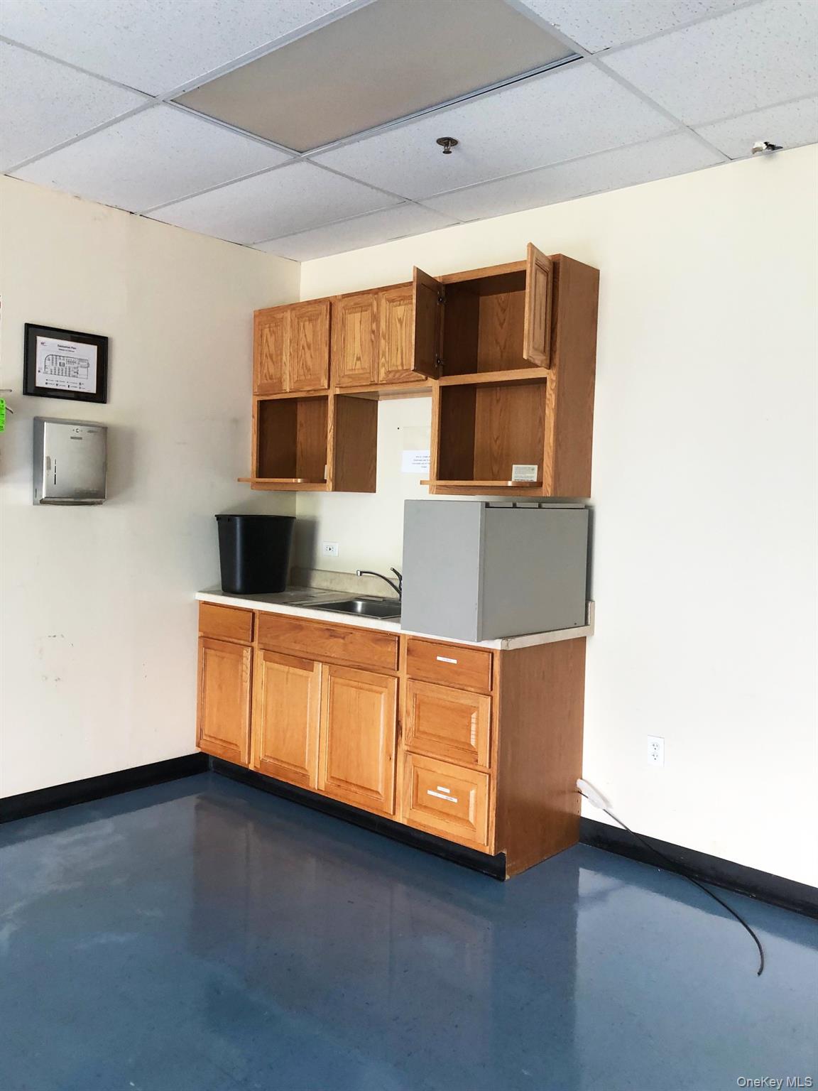 #17 photo, 900 Corporate Boulevard, Newburgh , NY 12550