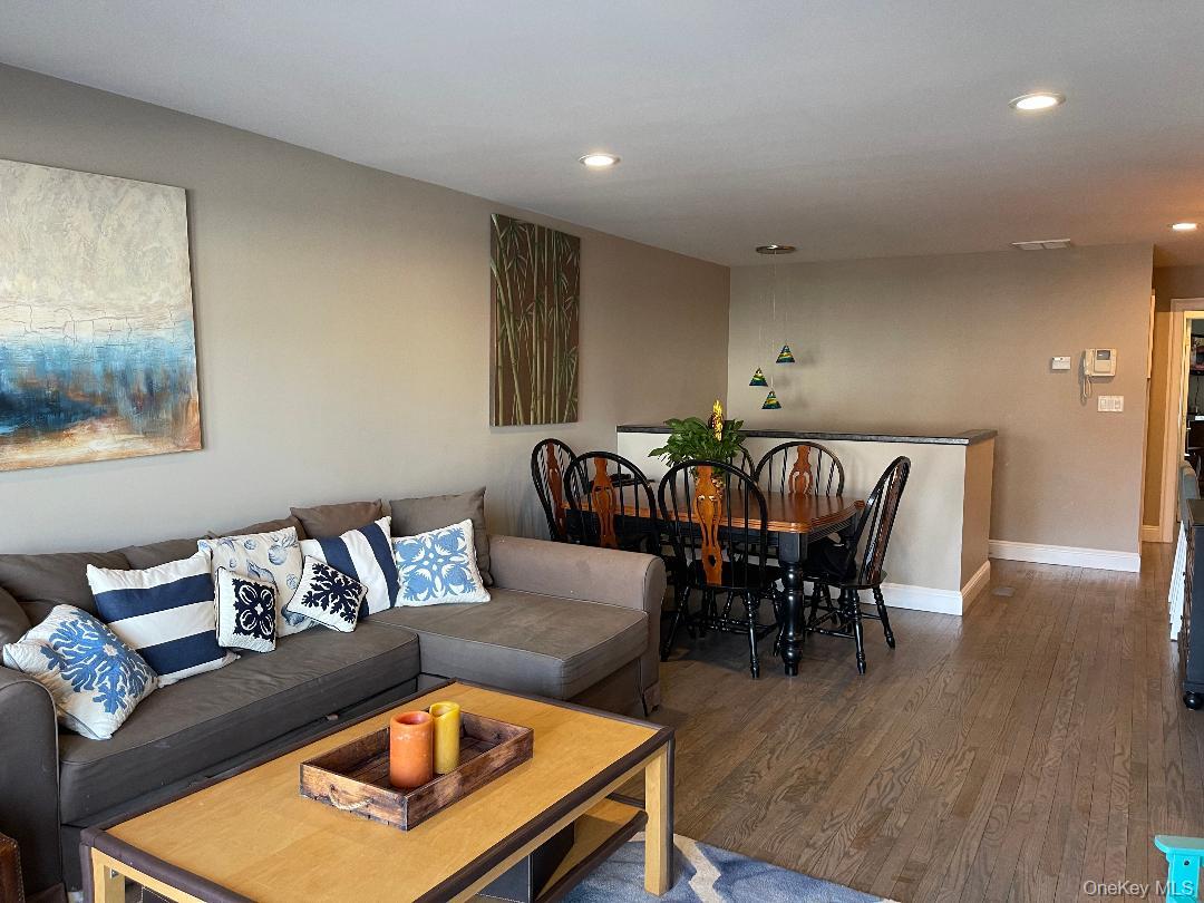 #7 photo, 145 Monroe Boulevard, Long Beach , NY 11561