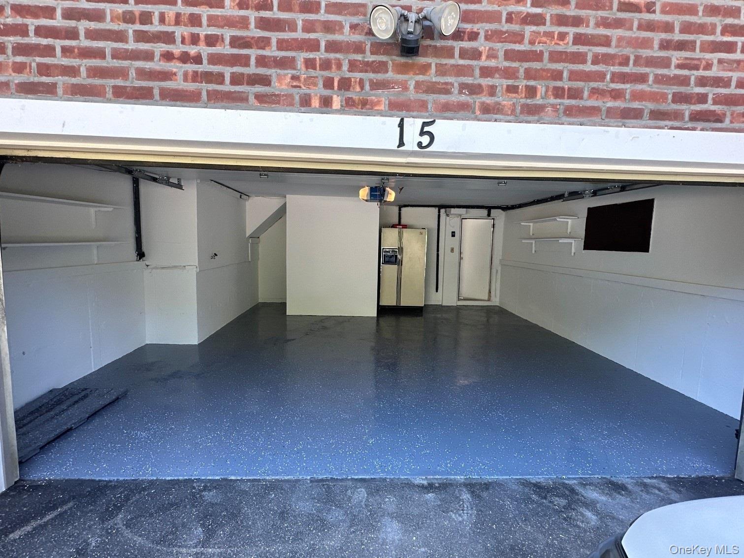 #12 photo, 15 Morris Drive, ナッソー郡 Syosset , NY 11791