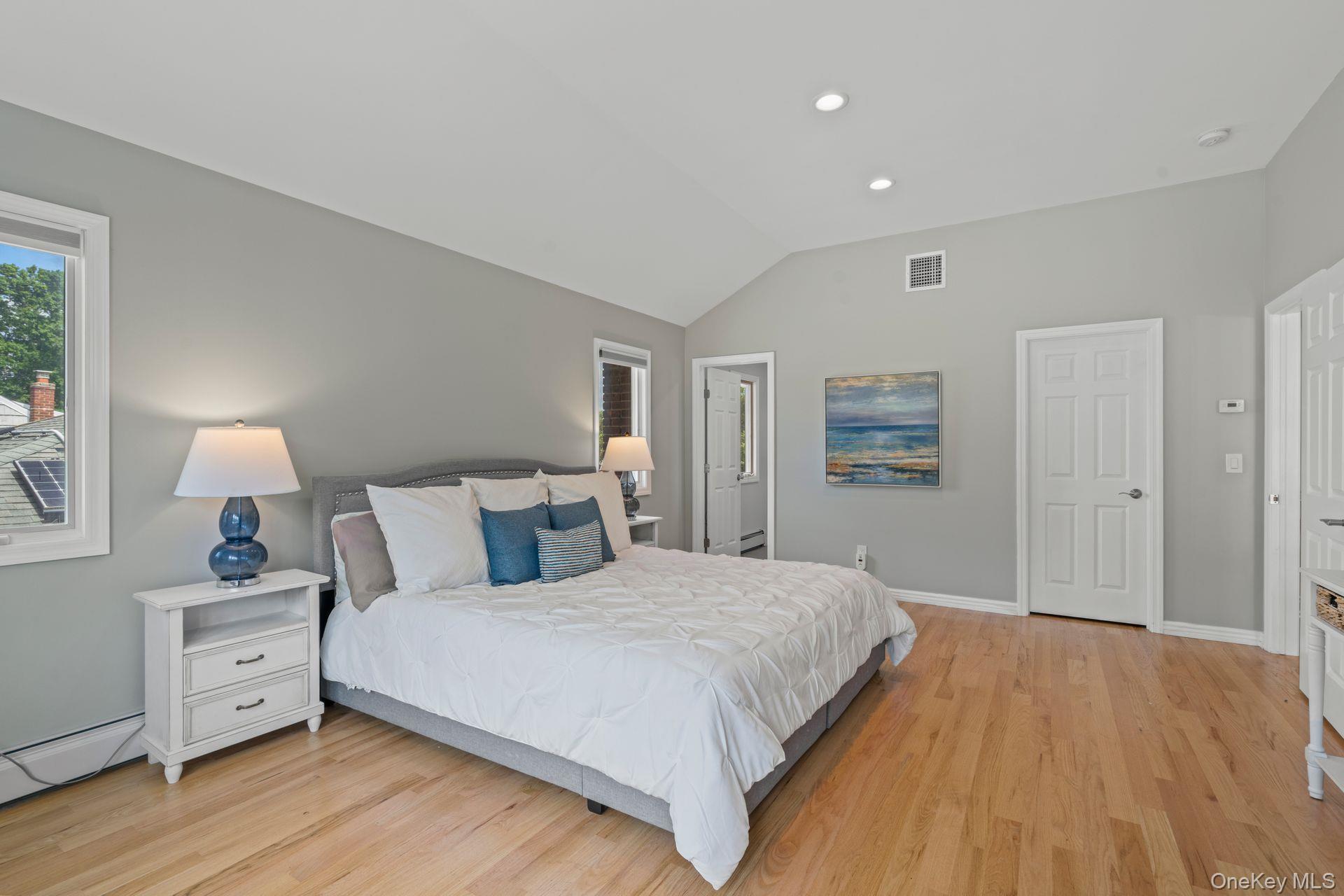 #17 photo, 114 Seaman Road, ナッソー郡 Jericho , NY 11753