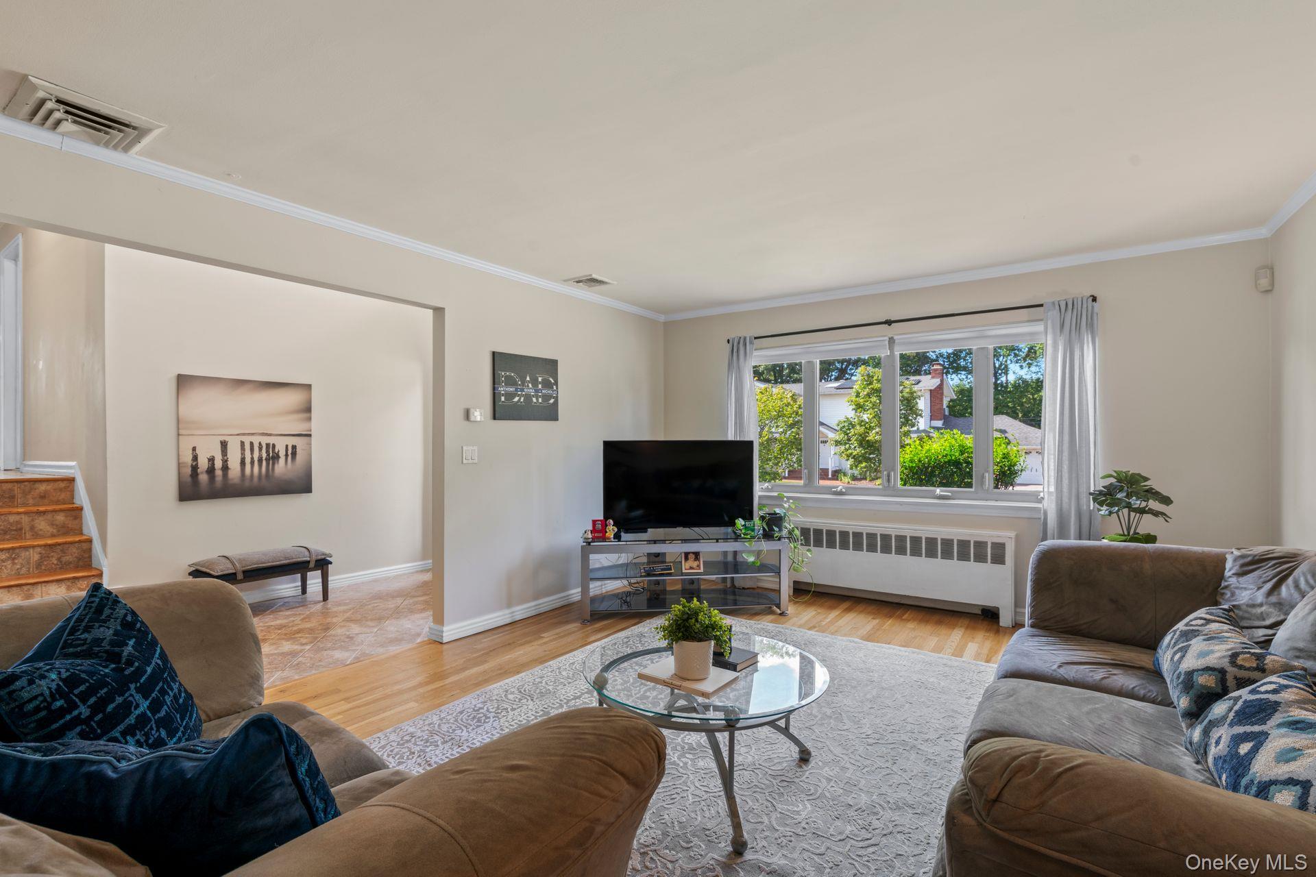 #8 photo, 114 Seaman Road, ナッソー郡 Jericho , NY 11753