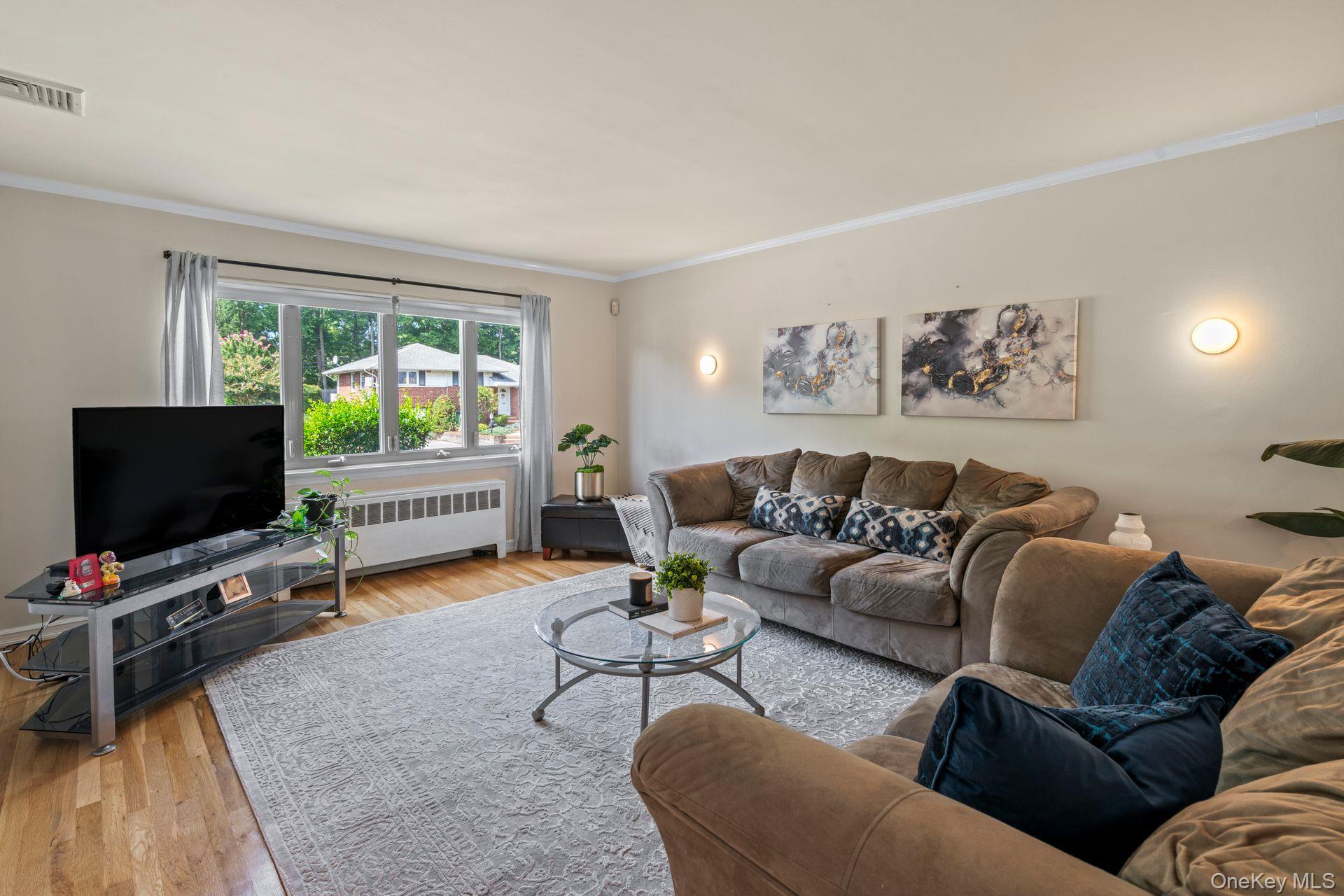 #9 photo, 114 Seaman Road, ナッソー郡 Jericho , NY 11753