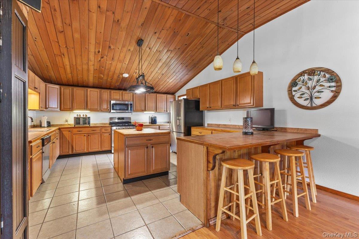 #10 photo, 2455 US-9, Call Listing Agent , NY 12870-3207