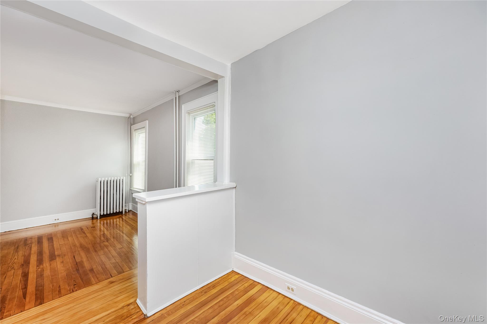 #5 photo, 25 1st Street, सफ़ोक काउंटी Islip , NY 11751