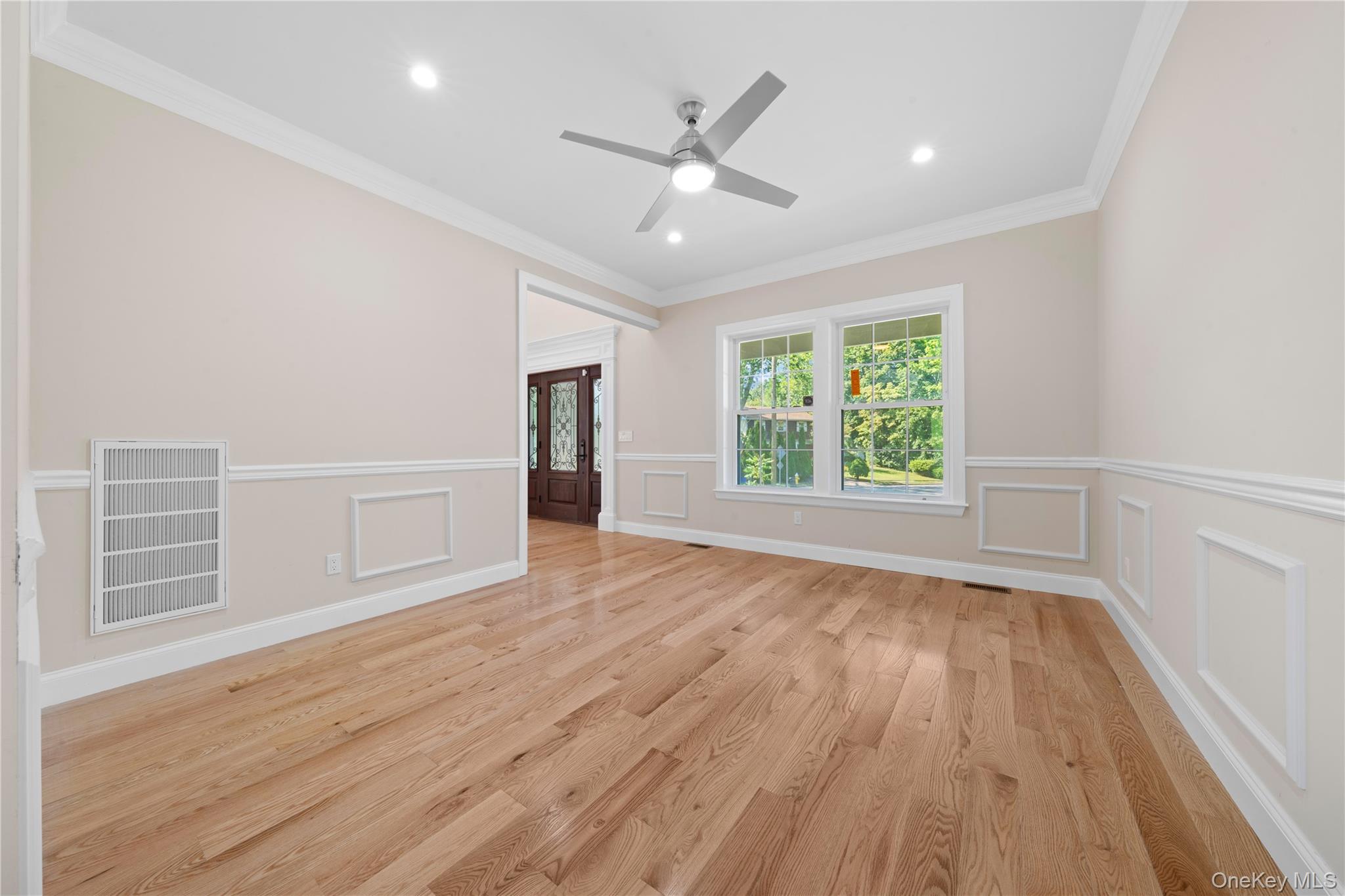 #12 photo, 4 Coventry Court, サフォーク郡 Wheatley Heights , NY 11798