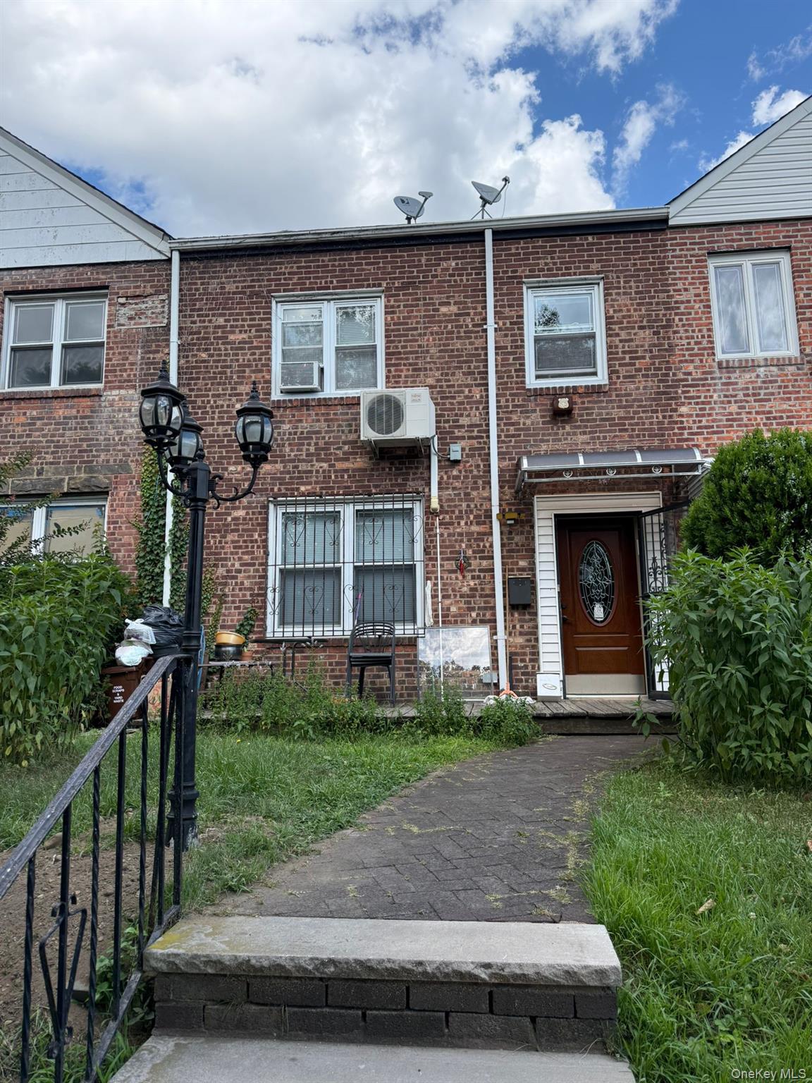 #1 photo, 72-59 141st Street, كوينز Kew Garden Hills , NY 11367