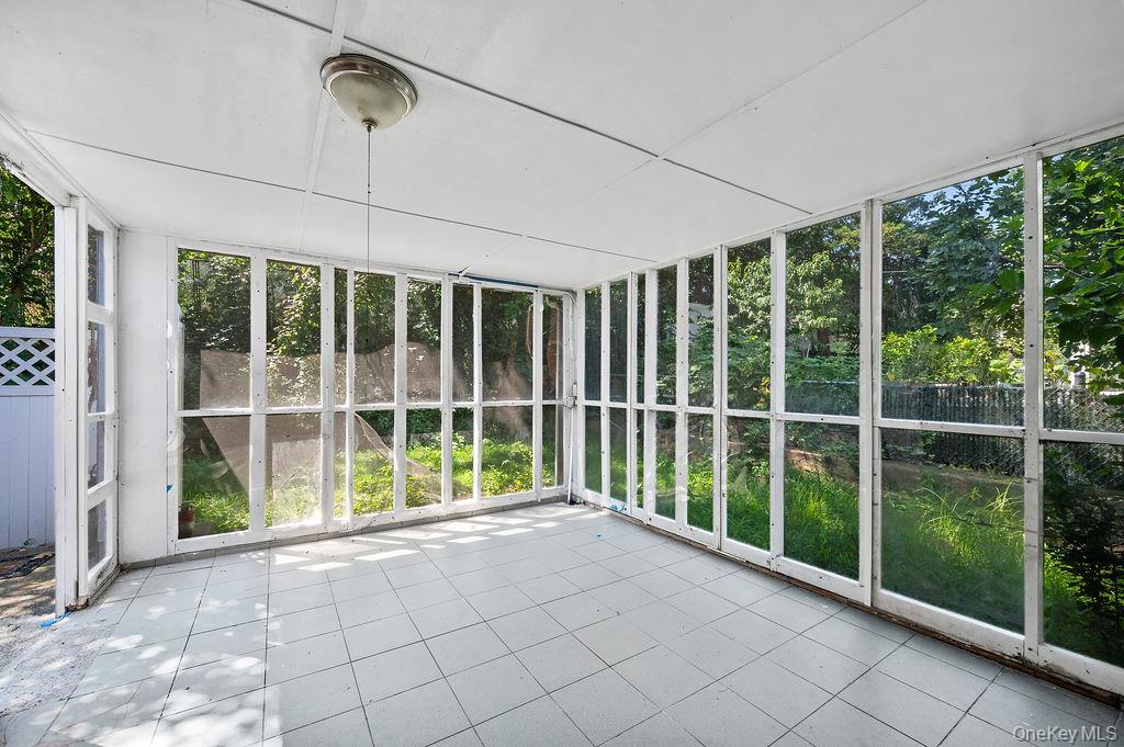 #11 photo, 222-60 Birmington Parkway, クイーンズ区 Bayside , NY 11364