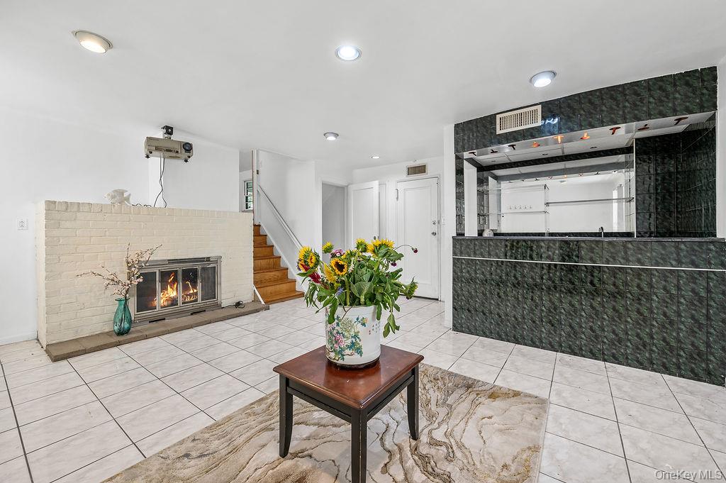 #13 photo, 222-60 Birmington Parkway, クイーンズ区 Bayside , NY 11364