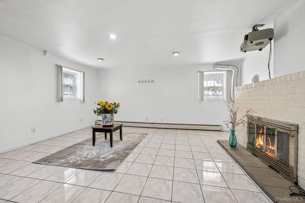 #14 photo, 222-60 Birmington Parkway, クイーンズ区 Bayside , NY 11364