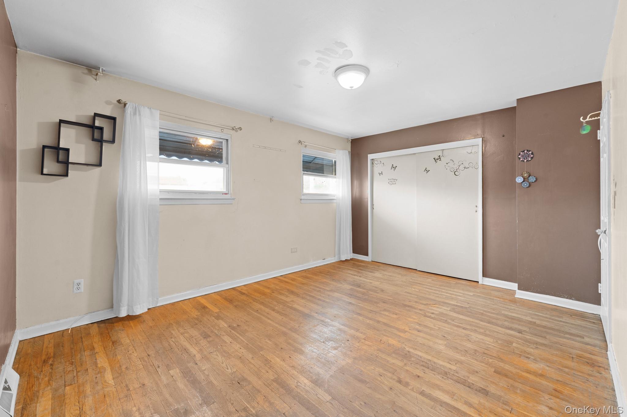 #10 photo, 160 Stephens Avenue, ブロンクス区 Bronx , NY 10473