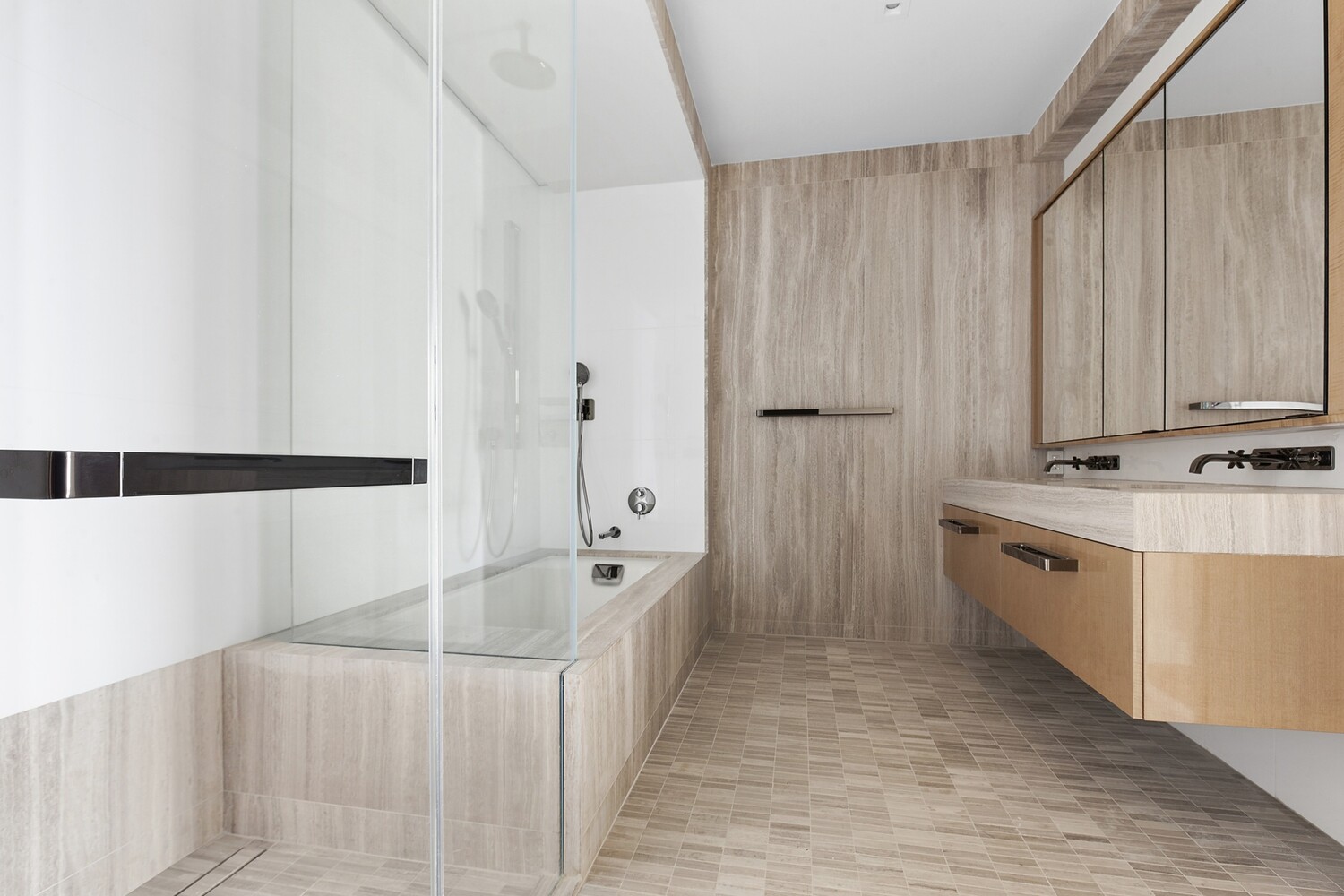 #6 photo, 77 GREENWICH Street, マンハッタン Financial District , NY 10006