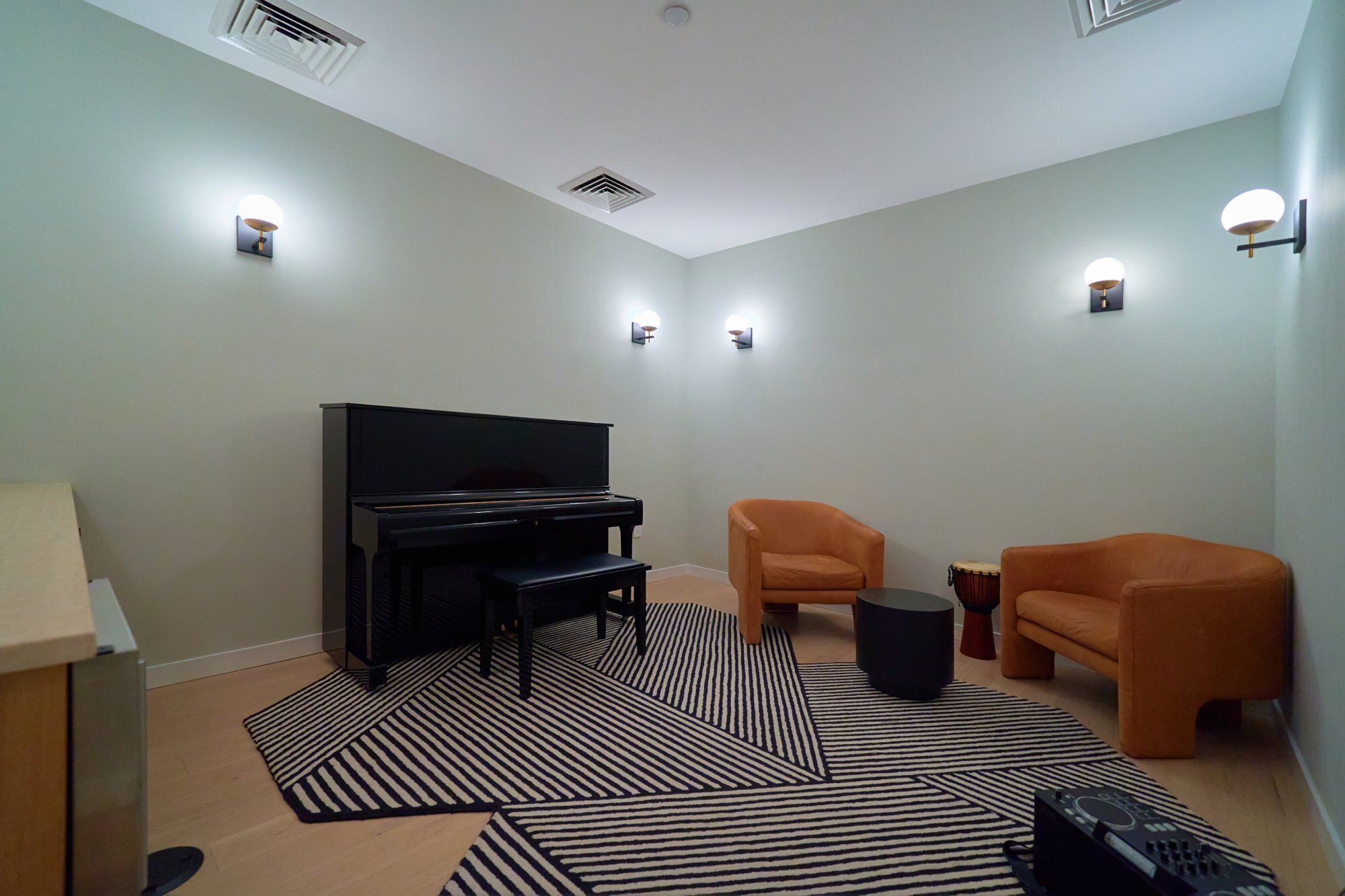 #15 photo, 184 Kent Avenue, ブルックリン区 Williamsburg , NY 11249