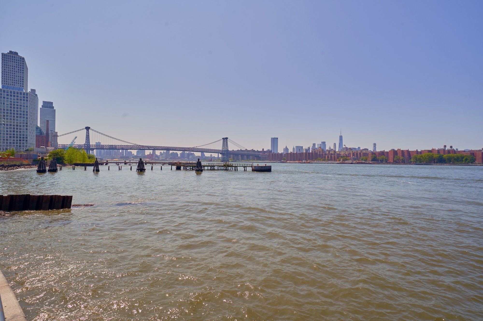 #4 photo, 184 Kent Avenue, ブルックリン区 Williamsburg , NY 11249