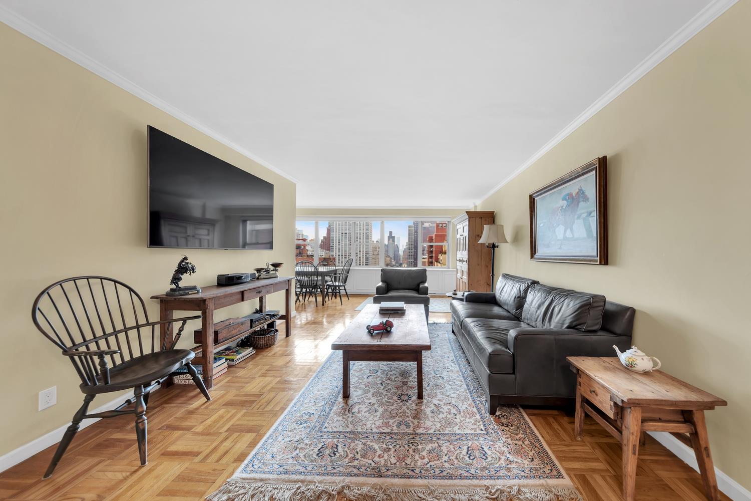 #1 photo, 360 E 72ND Street, マンハッタン Lenox Hill , NY 10021