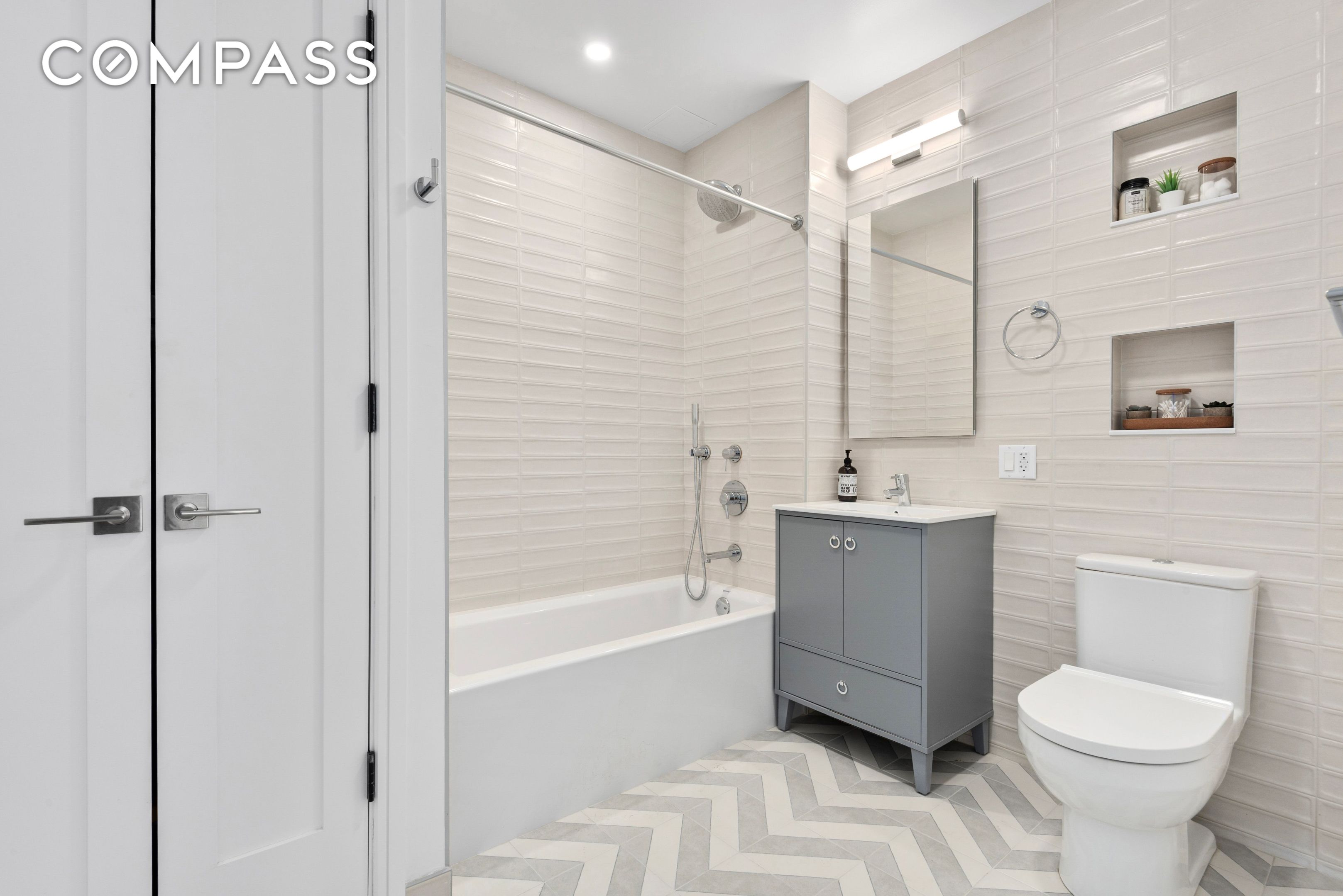 #5 photo, Brooklyn, Flatbush , NY 11226