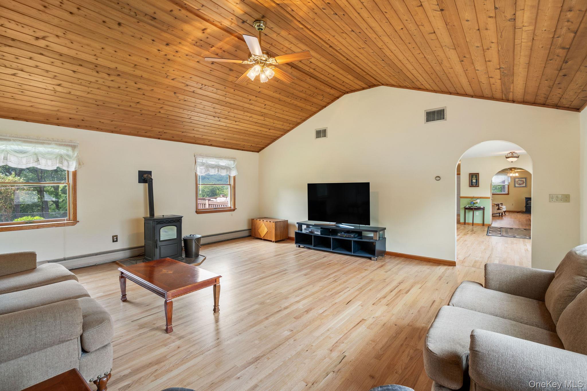 #10 photo, 66 Thiells Mount Ivy Road, Pomona , NY 10970