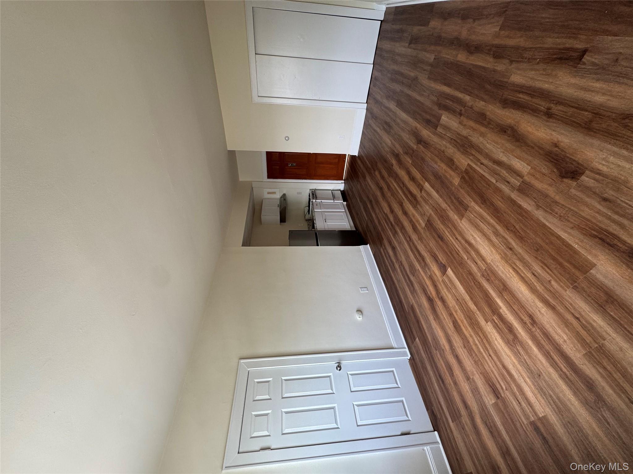 #1 photo, 2A Somerset, サフォーク郡 East Islip , NY 11730