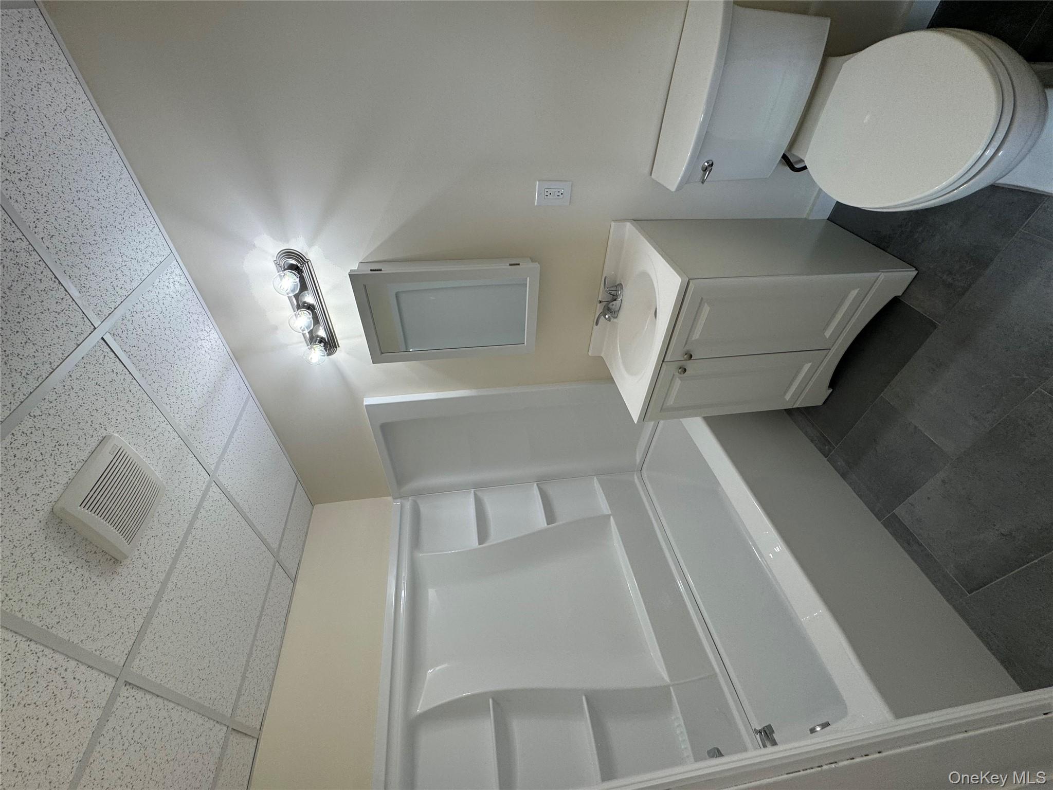 #2 photo, 2A Somerset, サフォーク郡 East Islip , NY 11730