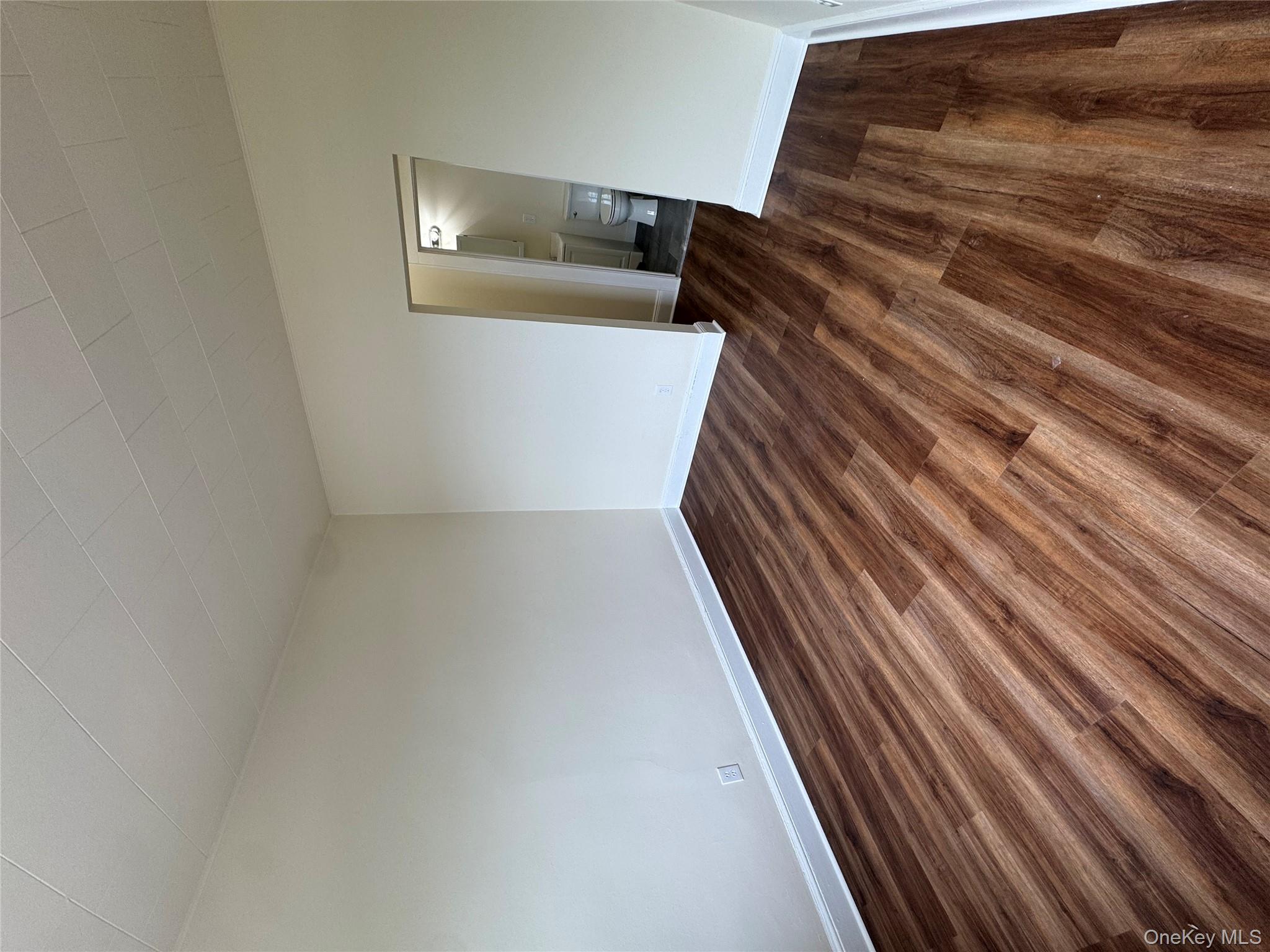 #3 photo, 2A Somerset, サフォーク郡 East Islip , NY 11730