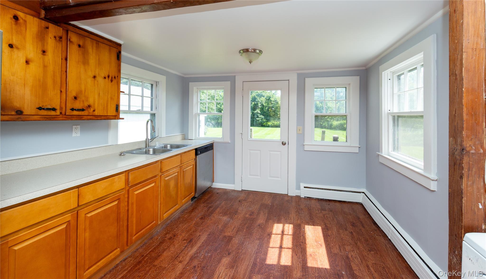 #18 photo, 2537-2545 Rt-55, Lagrangeville , NY 12540