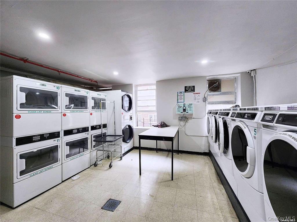 #10 photo, 8605 60th Road, クイーンズ区 Elmhurst , NY 11373