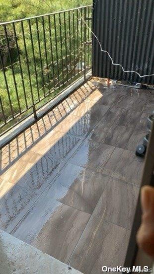 #3 photo, 8605 60th Road, クイーンズ区 Elmhurst , NY 11373