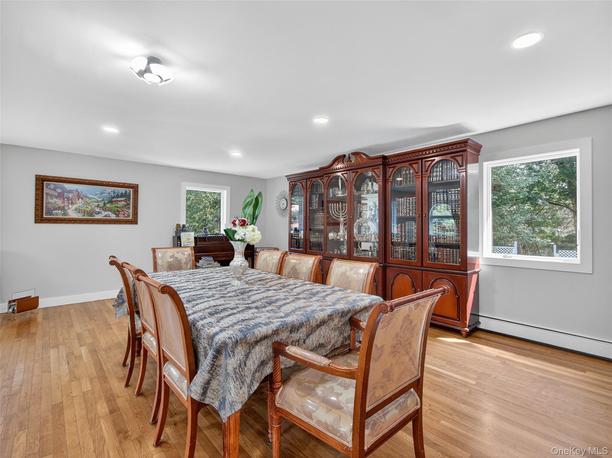 #11 photo, 7 Eleanor Place, Airmont , NY 10952