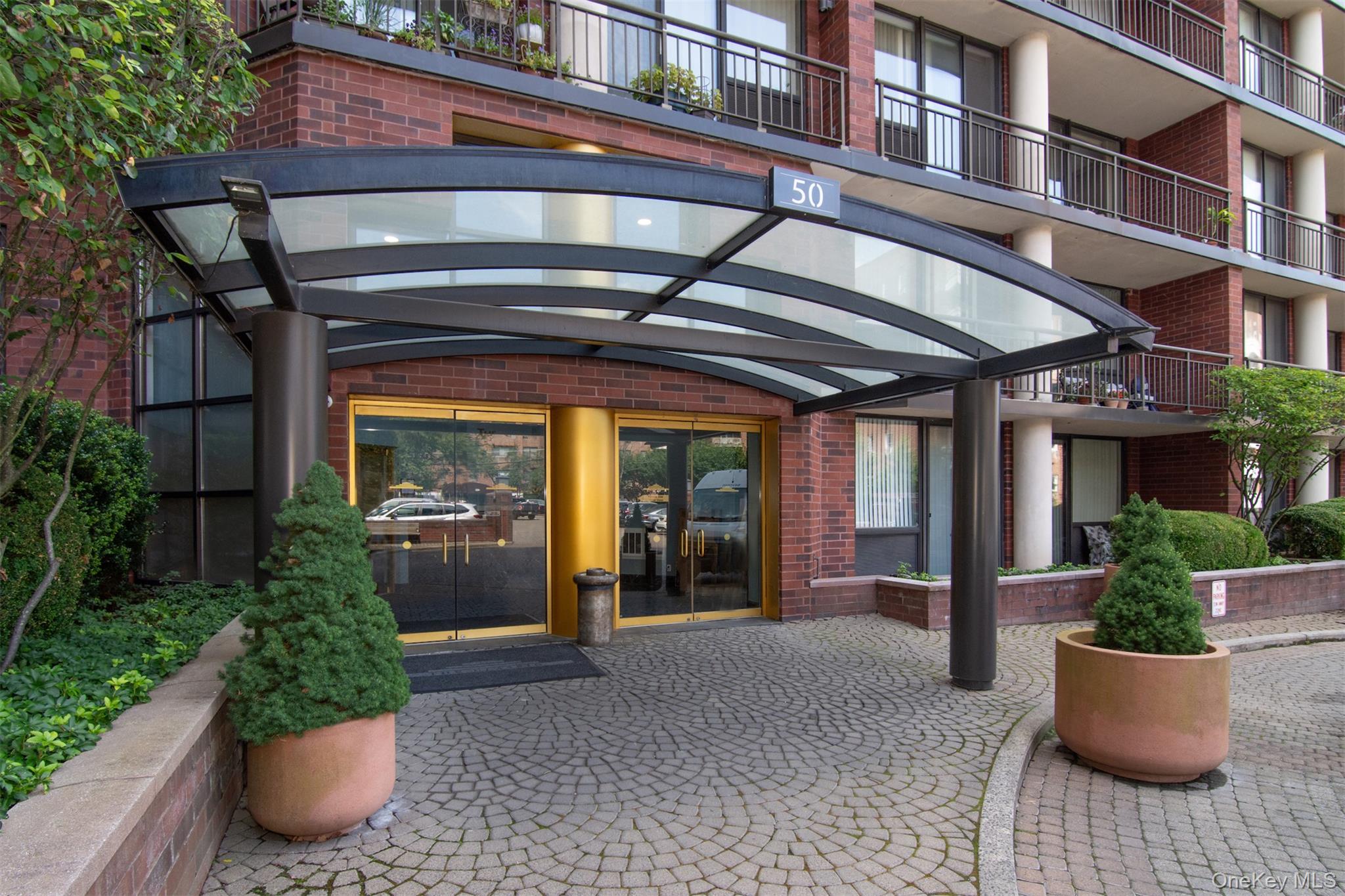 #1 photo, 50 E Hartsdale Avenue, 紐約州 Hartsdale , NY 10530