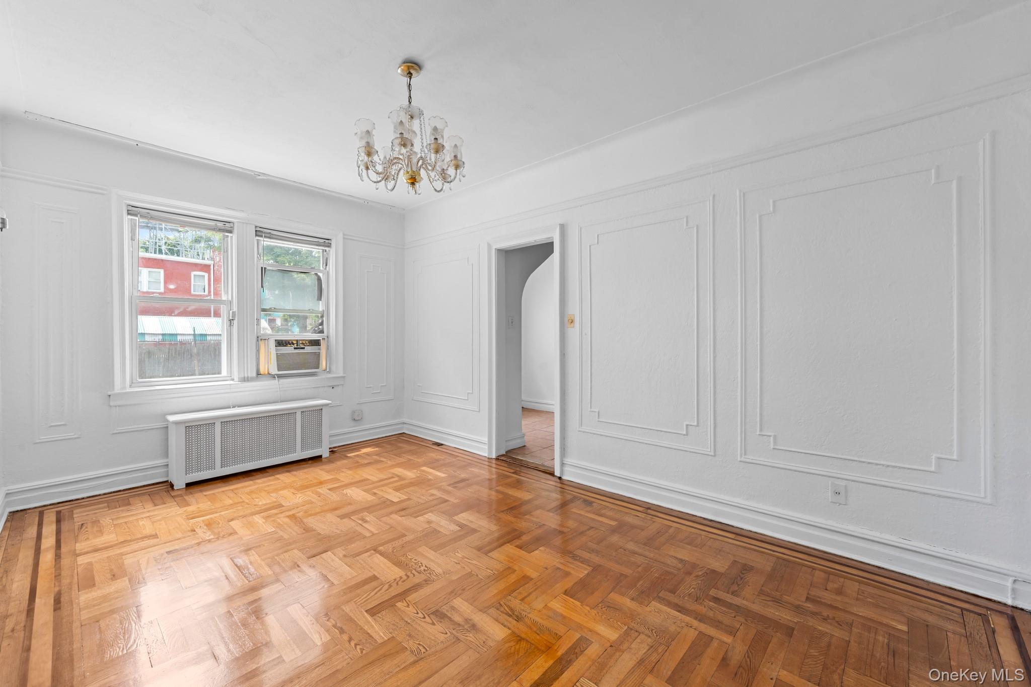 #8 photo, 3329 Wilson Avenue, ブロンクス区 Bronx , NY 10469