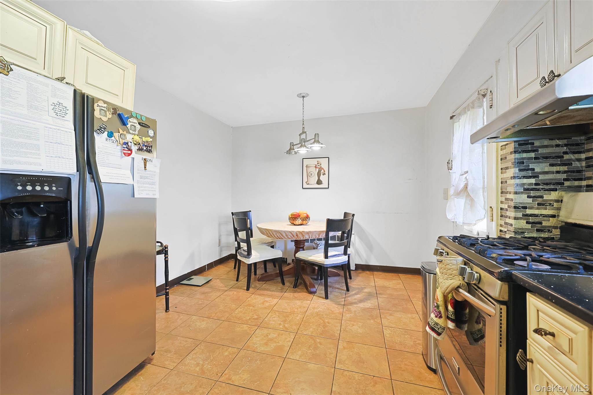 #13 photo, 84 Middle Neck Road, ナッソー郡 Flower Hill , NY 11576