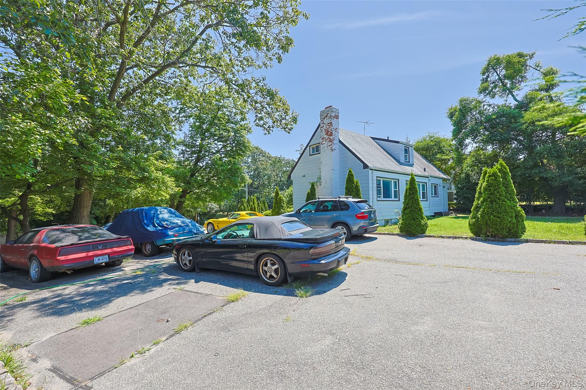 #5 photo, 84 Middle Neck Road, ナッソー郡 Flower Hill , NY 11576