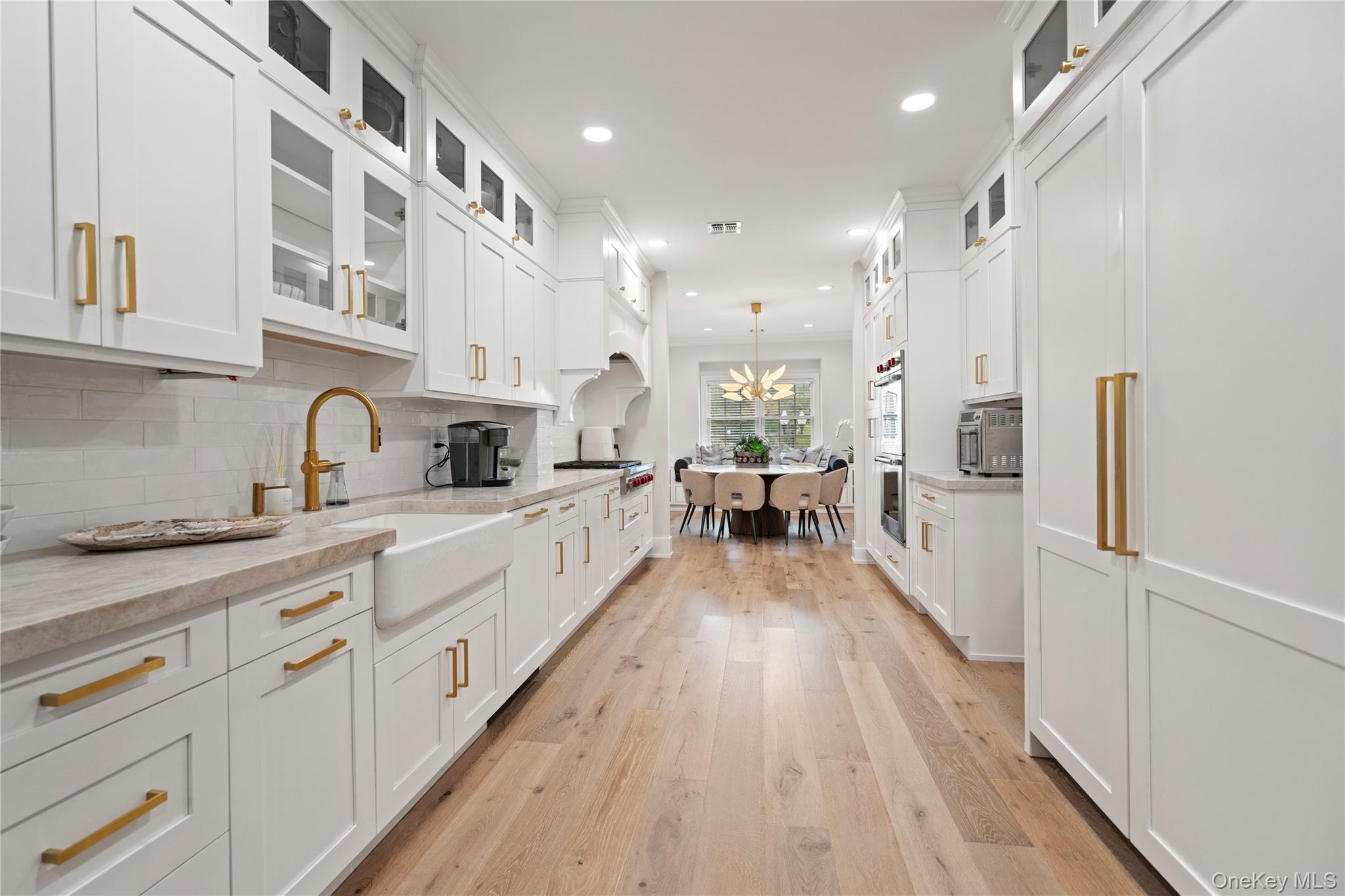 #12 photo, 23 The Preserve, Woodbury , NY 11797