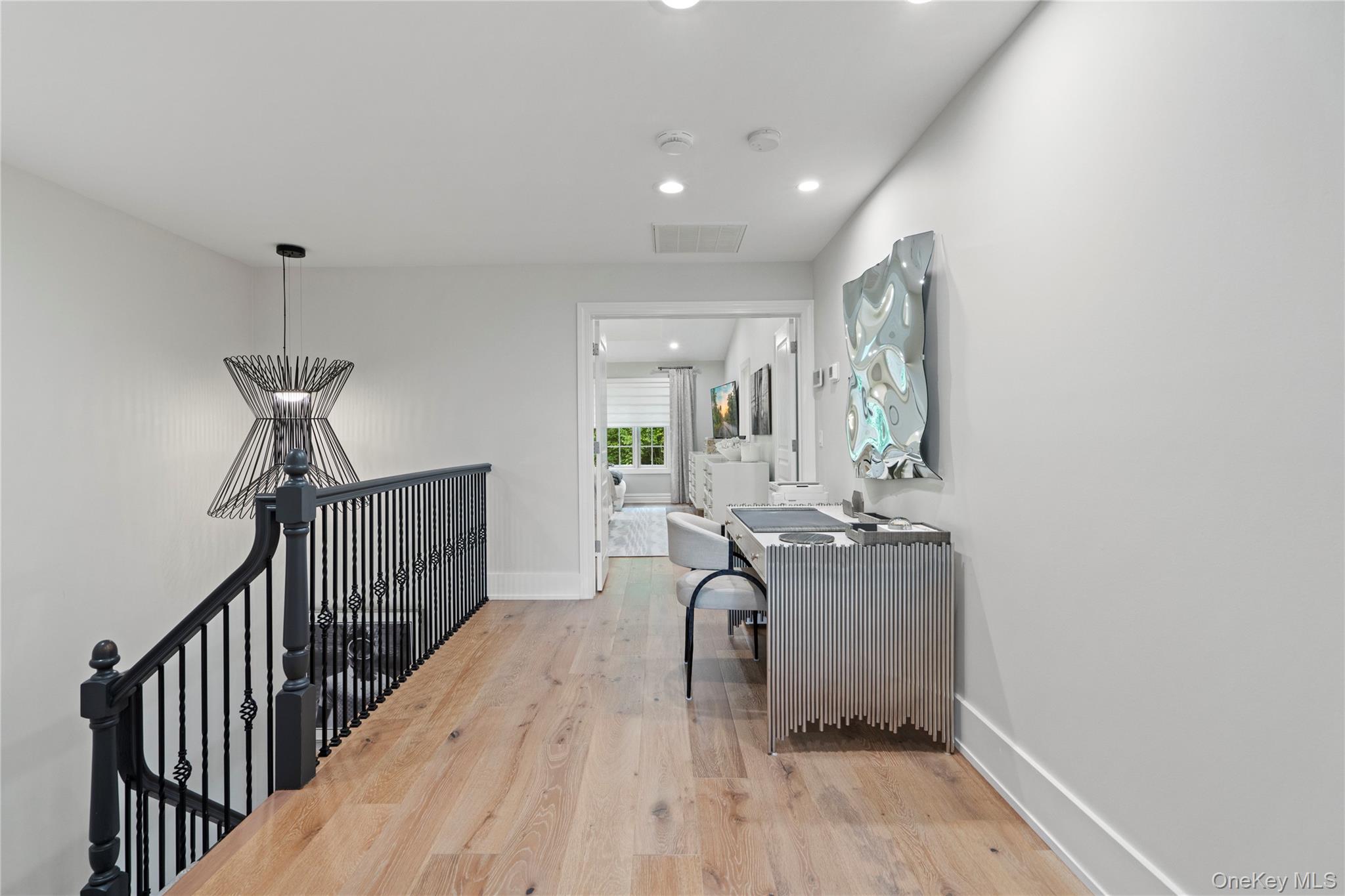 #15 photo, 23 The Preserve, Woodbury , NY 11797