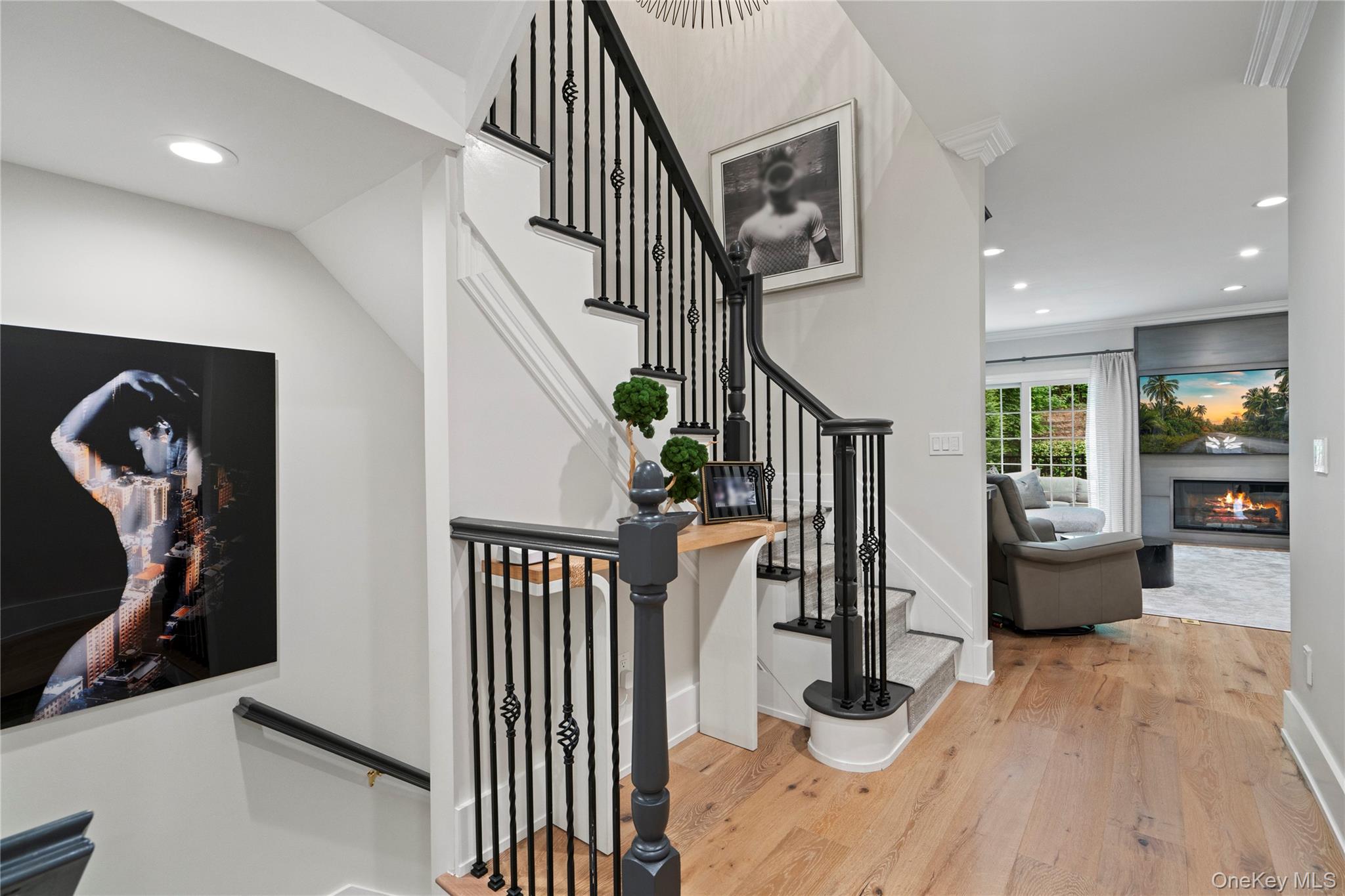 #3 photo, 23 The Preserve, Woodbury , NY 11797