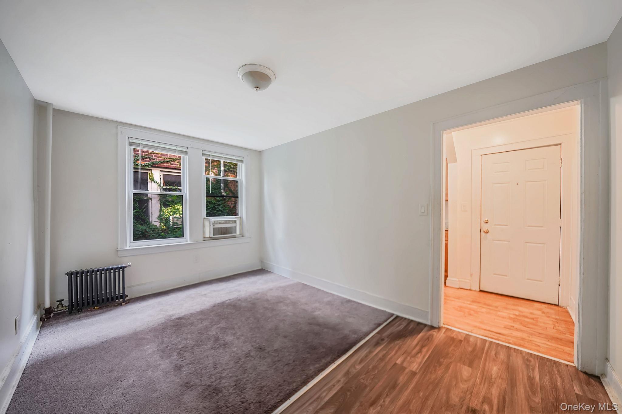 #11 photo, 201-07 Linden Boulevard, クイーンズ区 Saint Albans , NY 11412