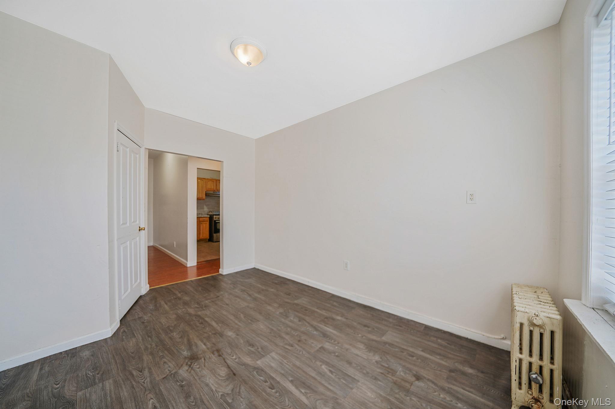 #15 photo, 201-07 Linden Boulevard, クイーンズ区 Saint Albans , NY 11412