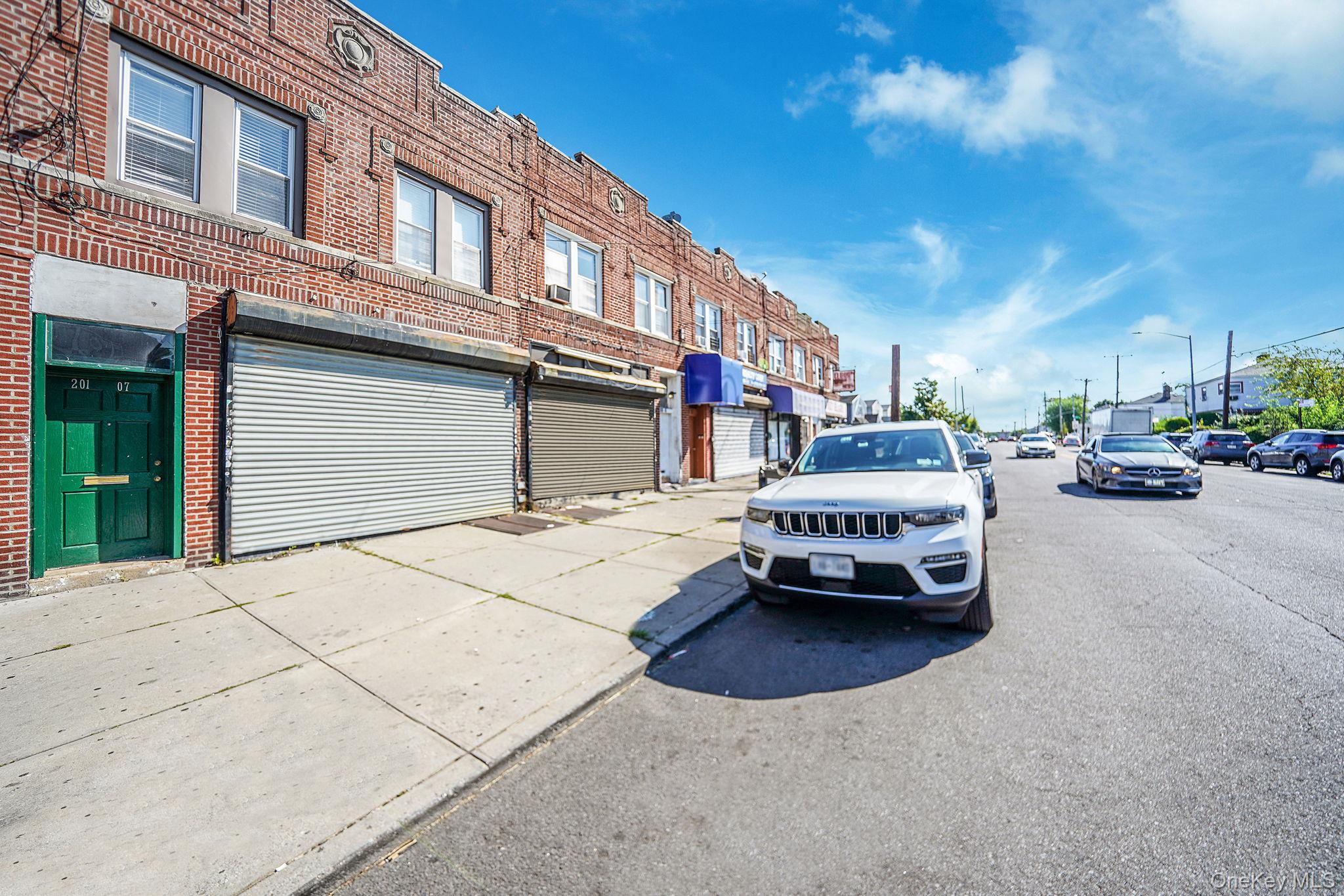 #3 photo, 201-07 Linden Boulevard, クイーンズ区 Saint Albans , NY 11412