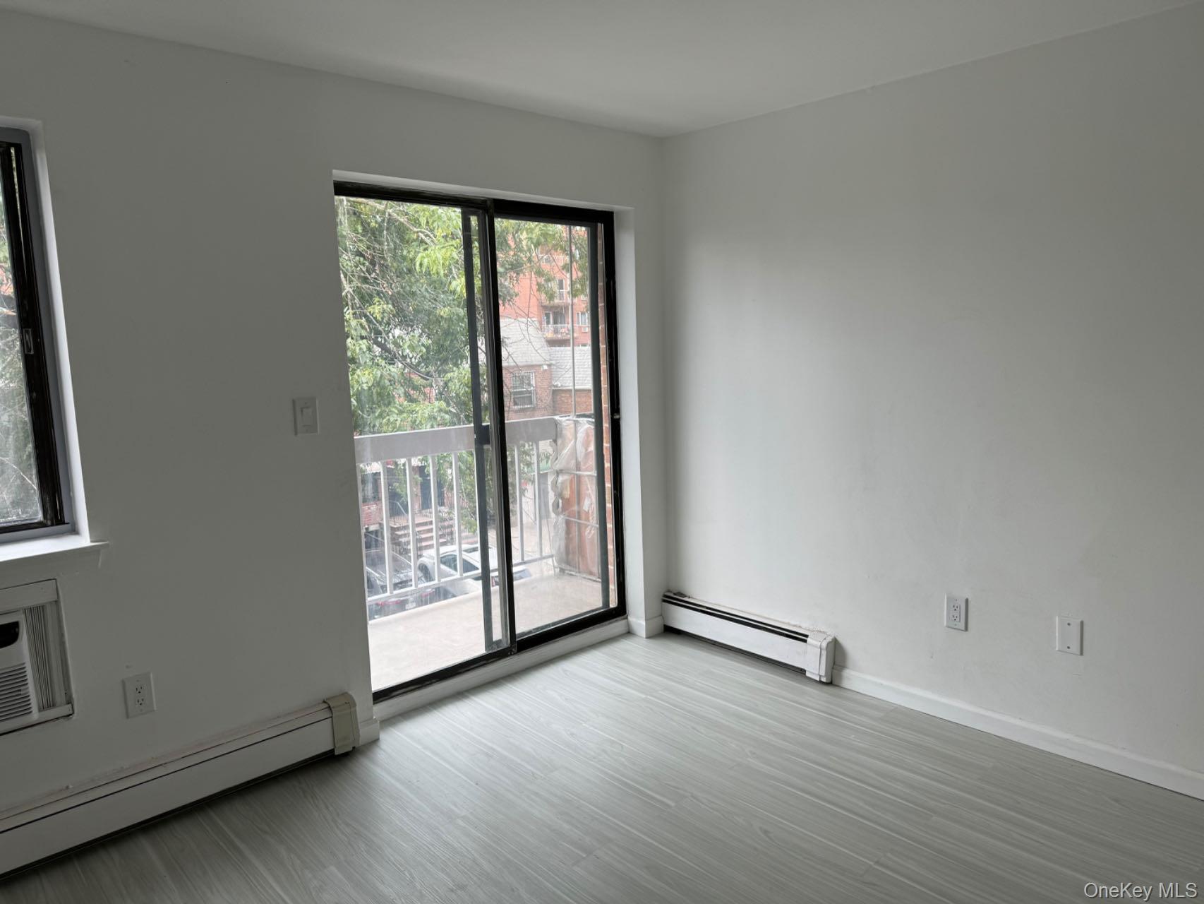 #3 photo, 13218 Avery Avenue, クイーンズ区 Flushing , NY 11355