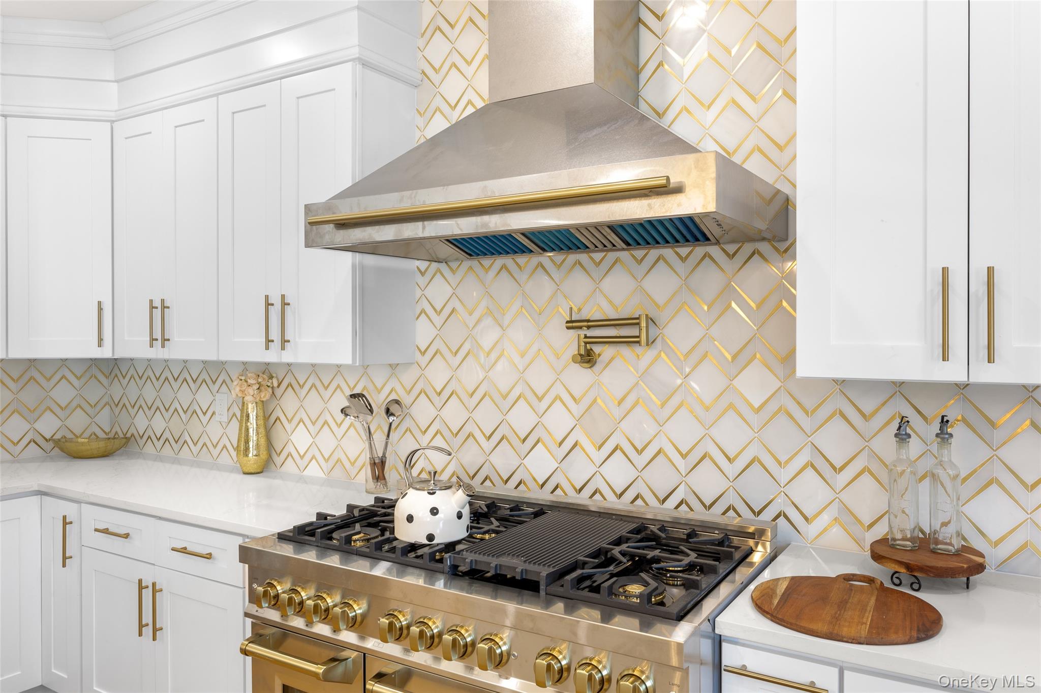 #9 photo, 19 Mead Lane, ナッソー郡 Westbury , NY 11590