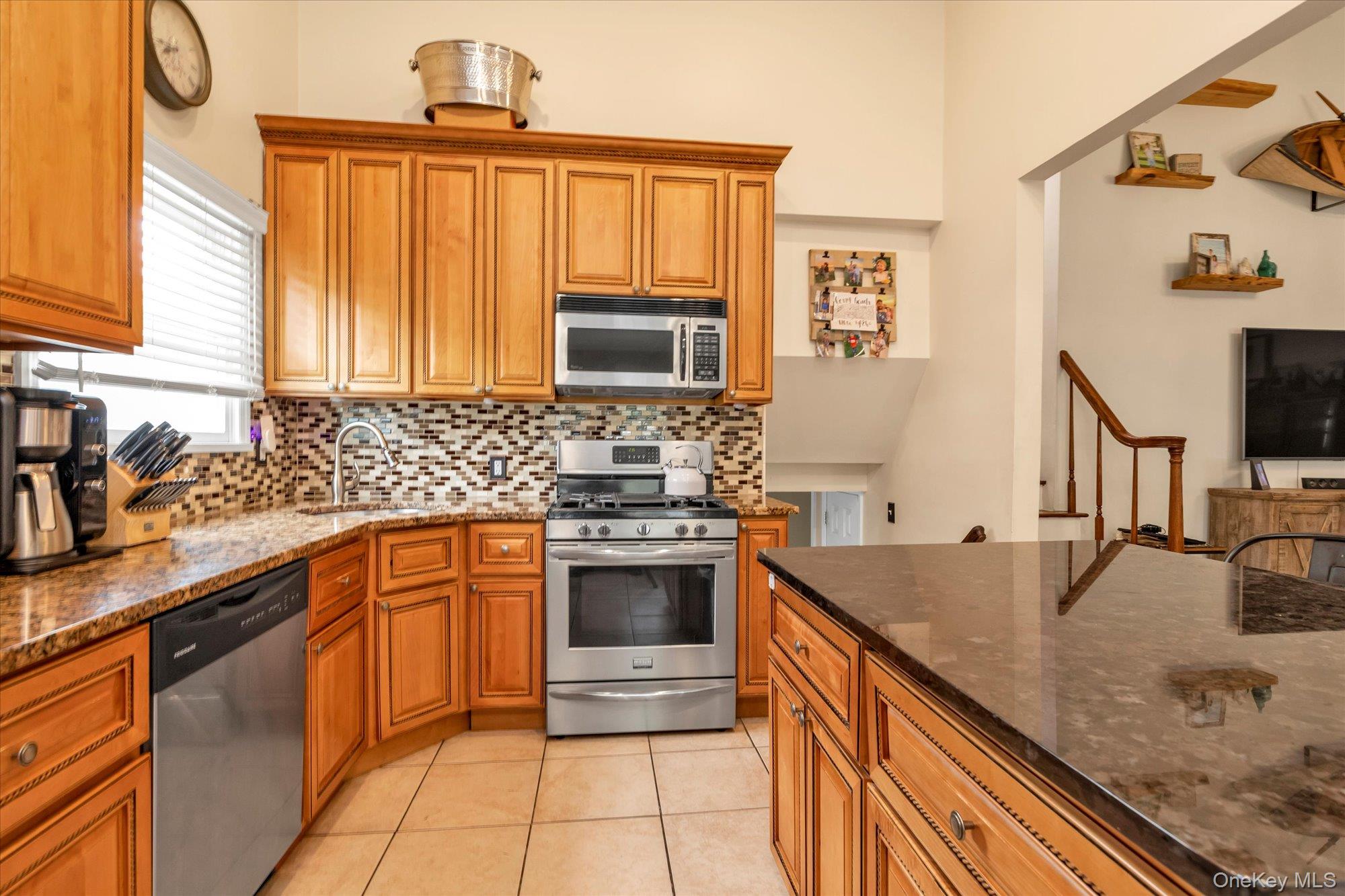 #10 photo, 709 Monroe Boulevard, ナッソー郡 Long Beach , NY 11561