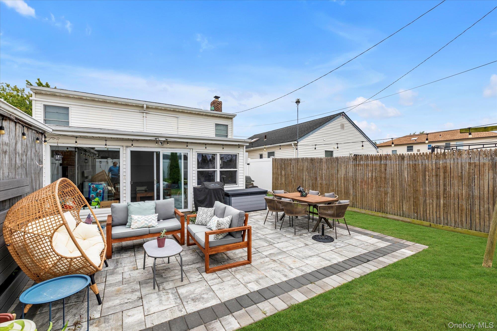 #14 photo, 709 Monroe Boulevard, ナッソー郡 Long Beach , NY 11561